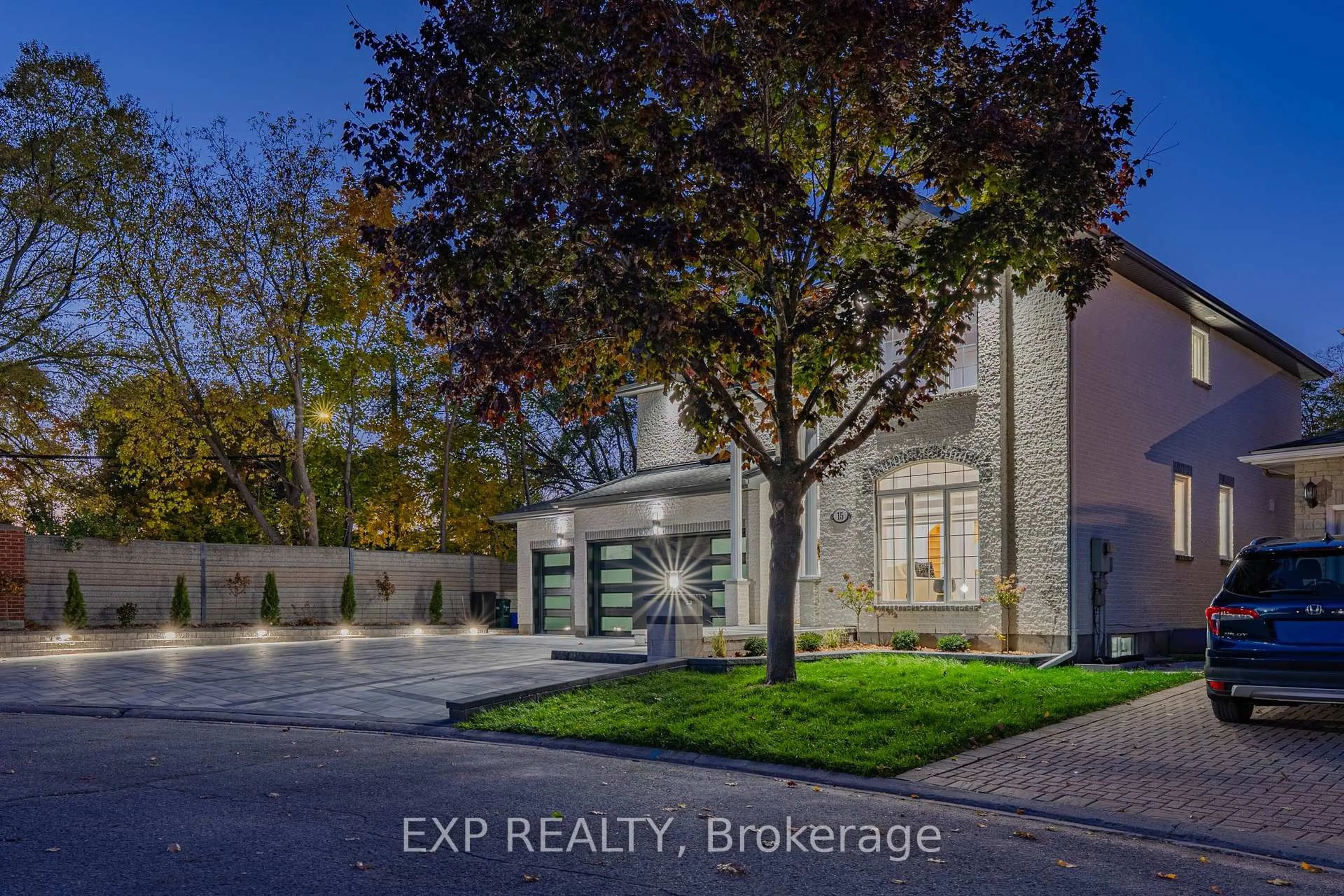 Unknown for 15 WELLSMERE Crt, Ottawa Ontario K2E 8C2