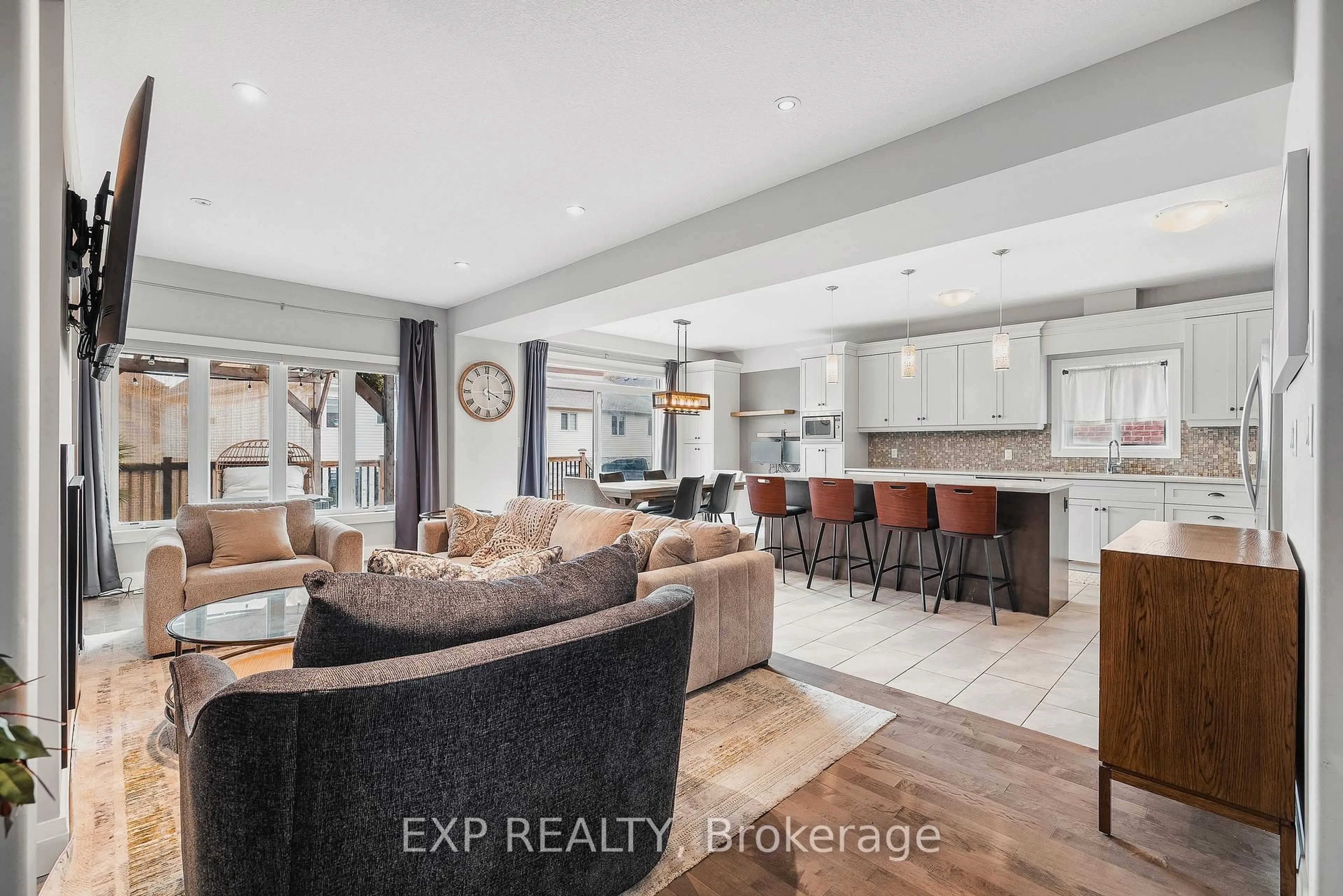 Open concept kitchen, ceramic/tile floor for 346 Moorlands Cres, Kitchener Ontario N2P 0C5