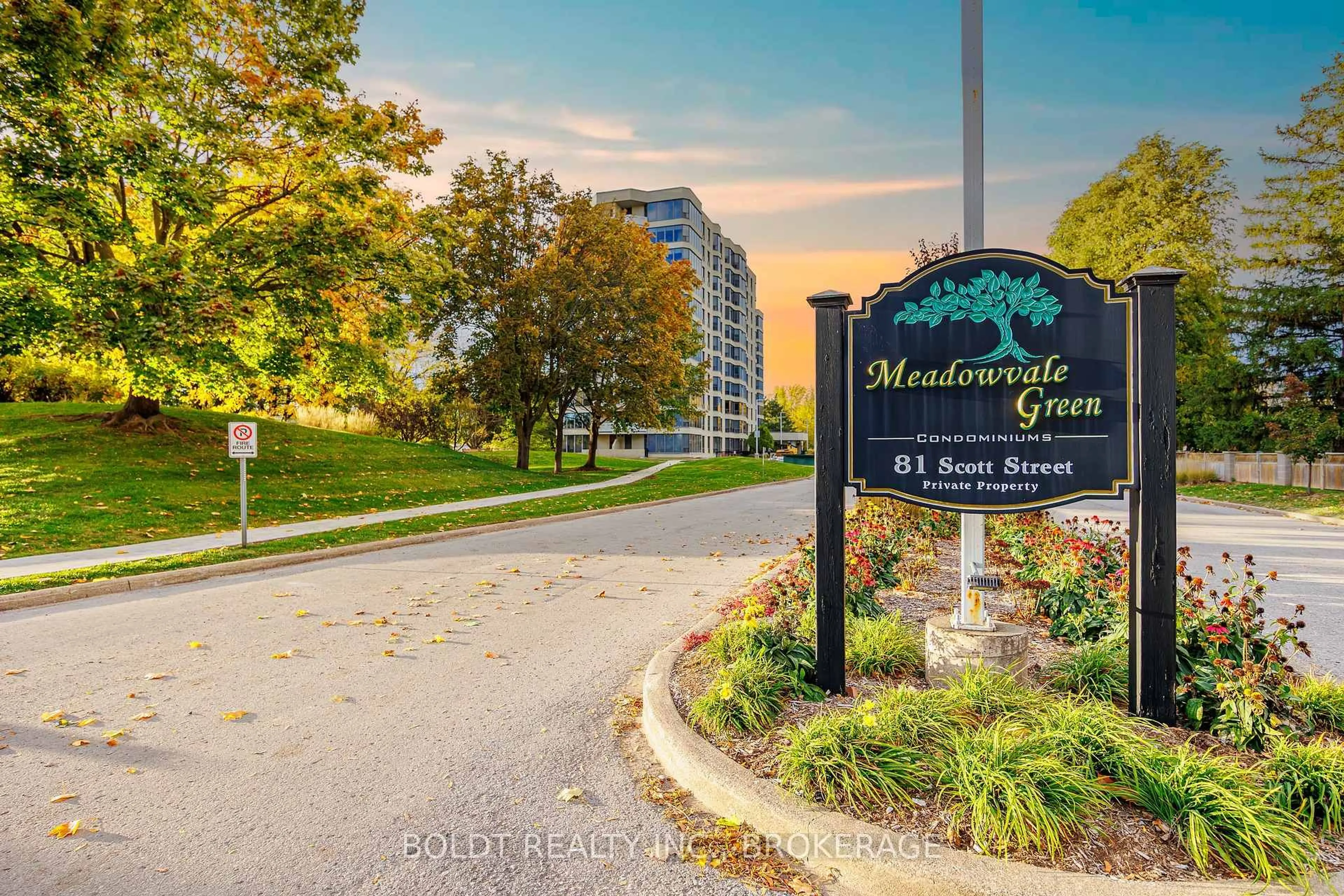 Unknown for 81 Scott St #809, St. Catharines Ontario L2N 7L5