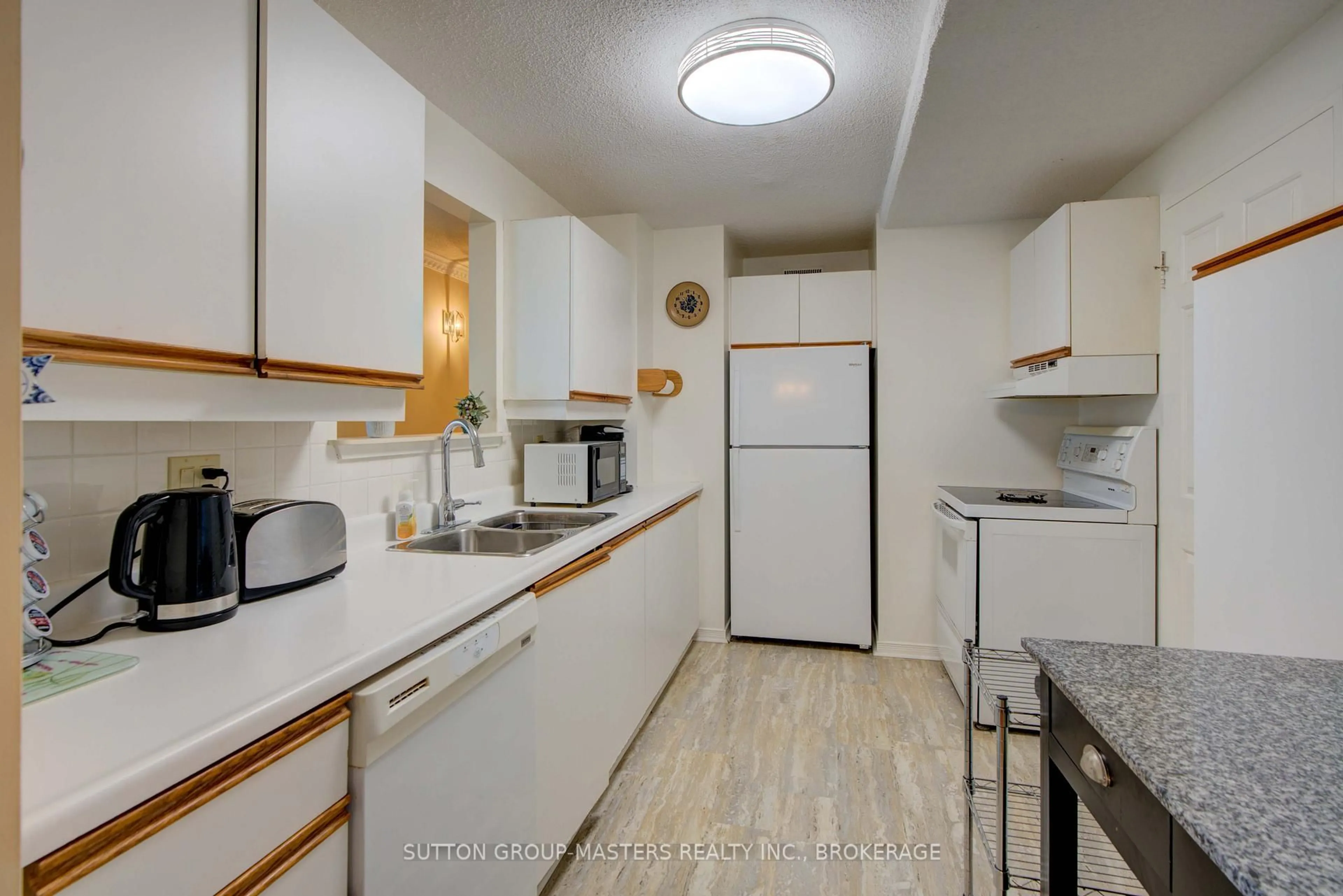 Standard kitchen, unknown for 257 Bath Rd #1004, Kingston Ontario K7M 7T3