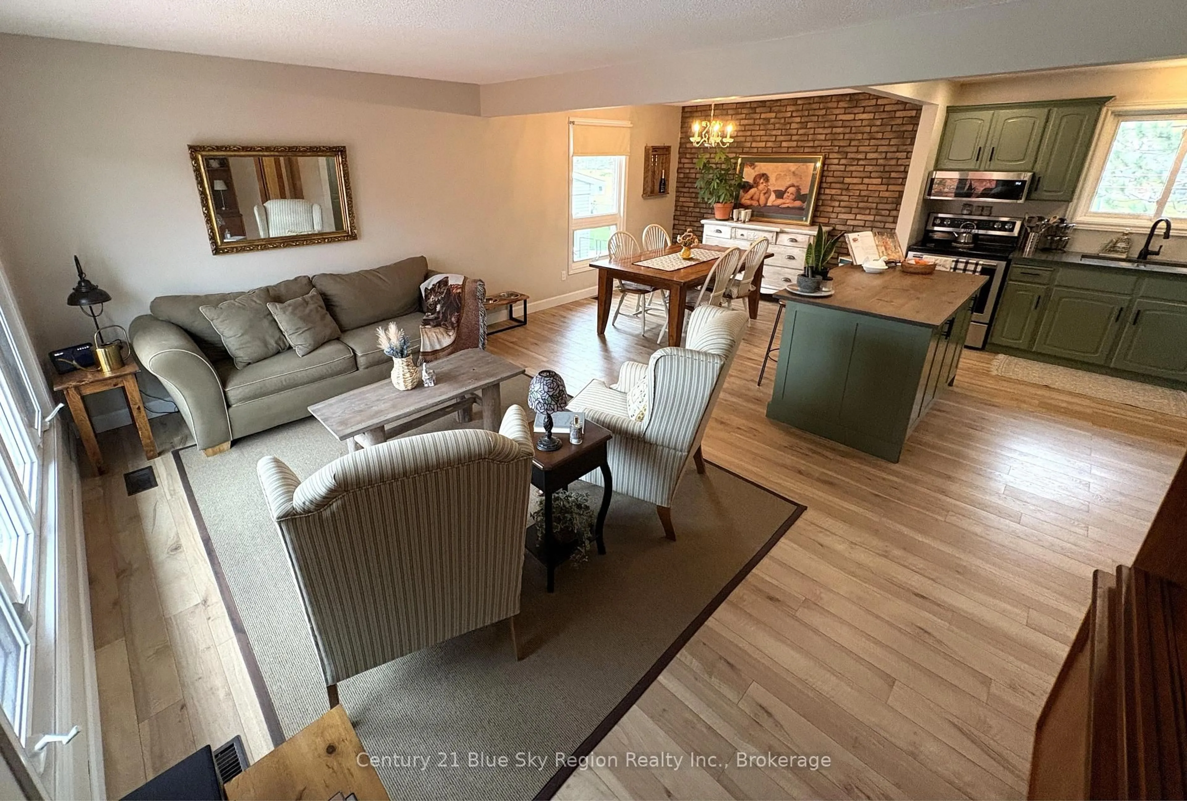 Living room with furniture, unknown for 116 Rancier St, North Bay Ontario P1B 7X3