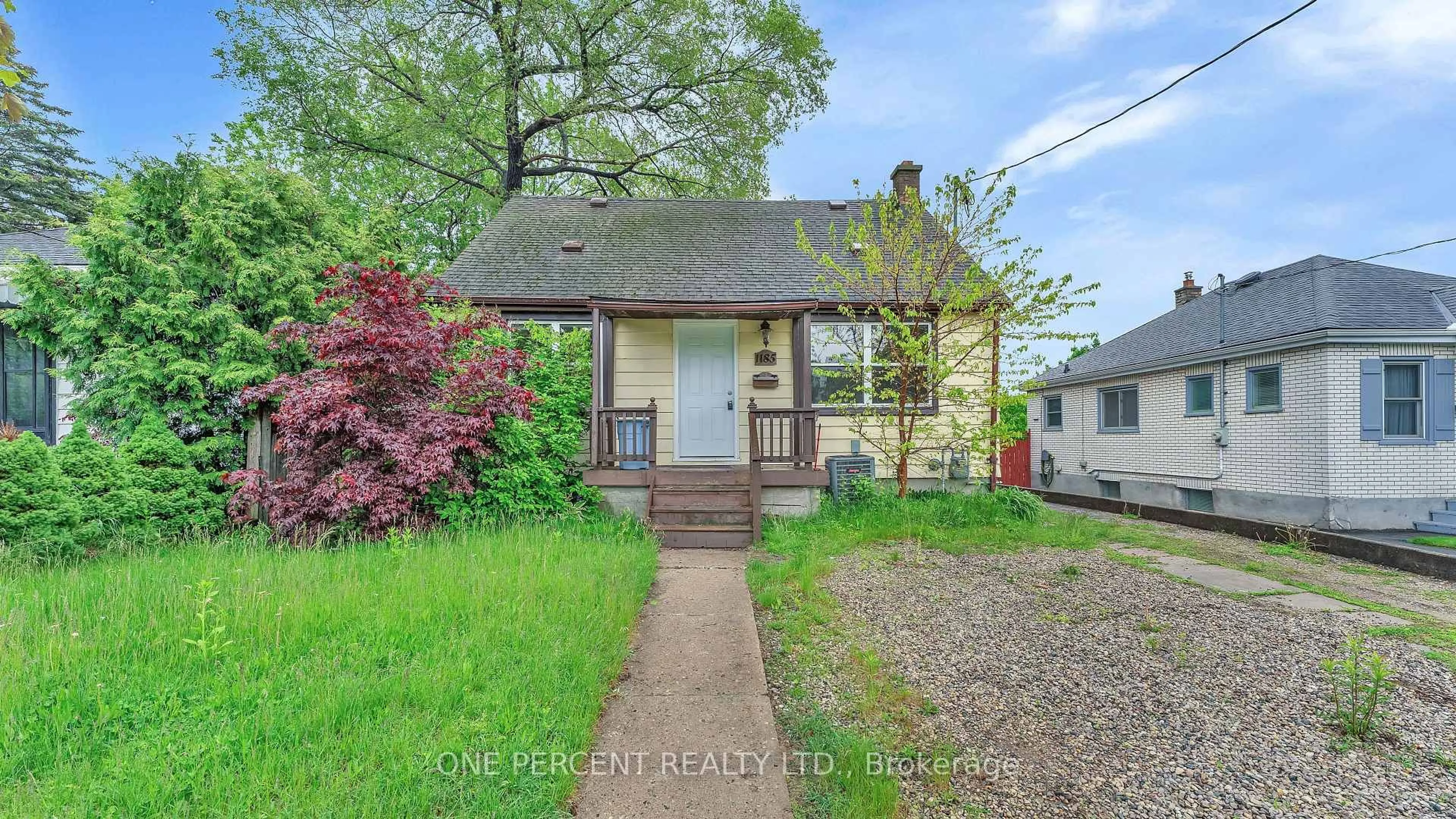 Unknown for 1185 ALBANY St, London East Ontario N5W 3L6