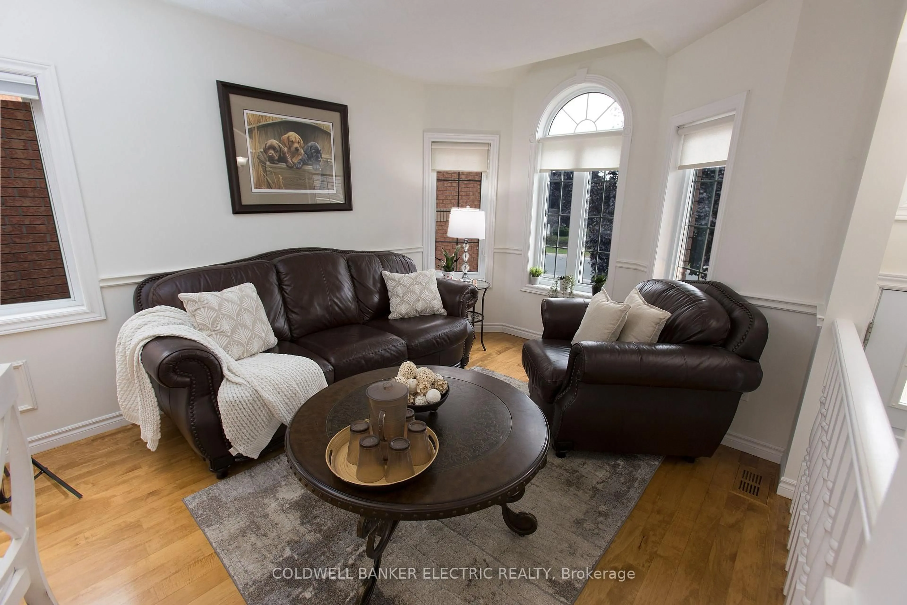 Living room with furniture, unknown for 121 Haden Ave, Peterborough Ontario K9H 7P6