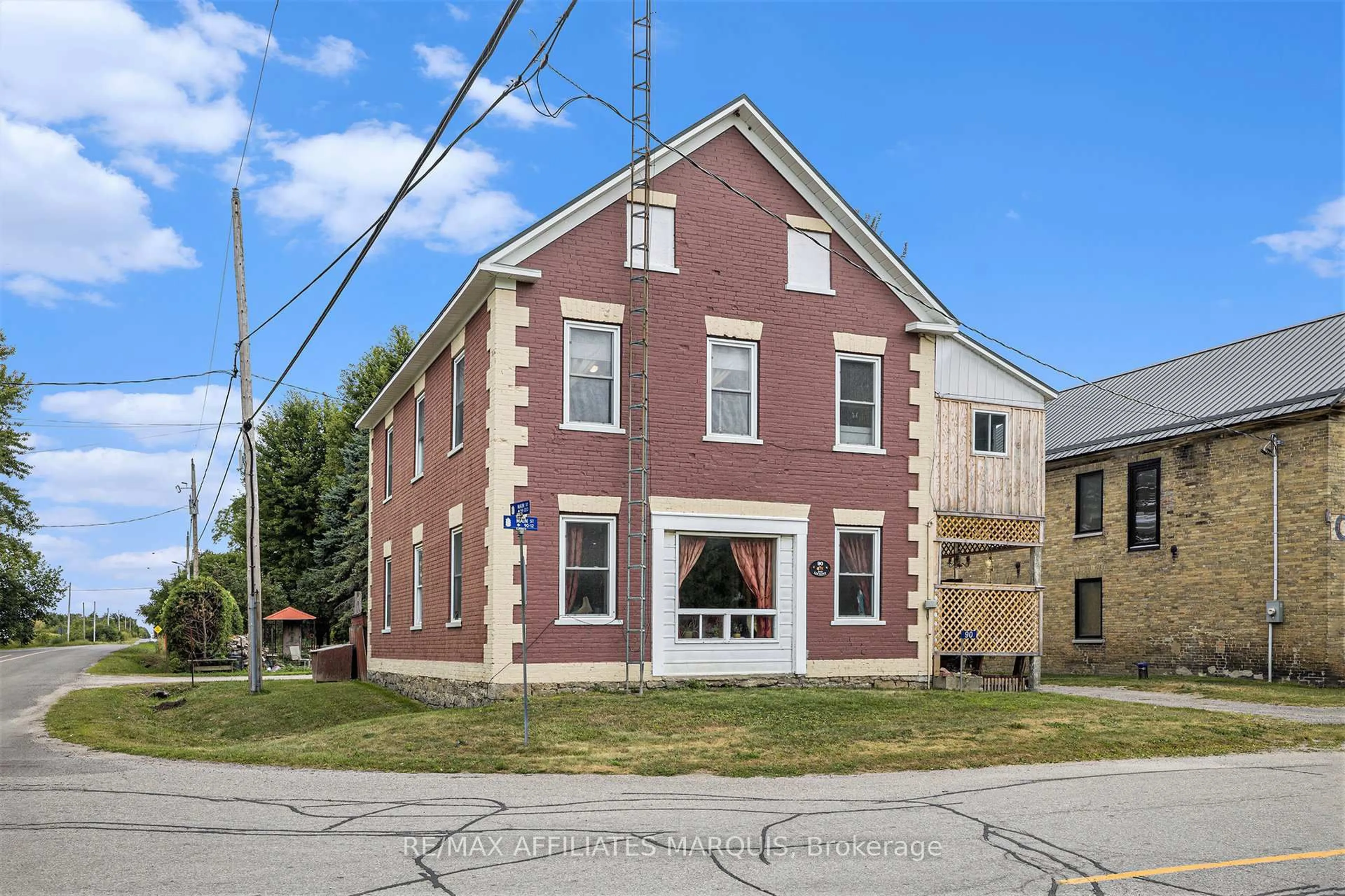 Home with brick exterior material, building for 90 Main St, Merrickville-Wolford Ontario K0G 1G0