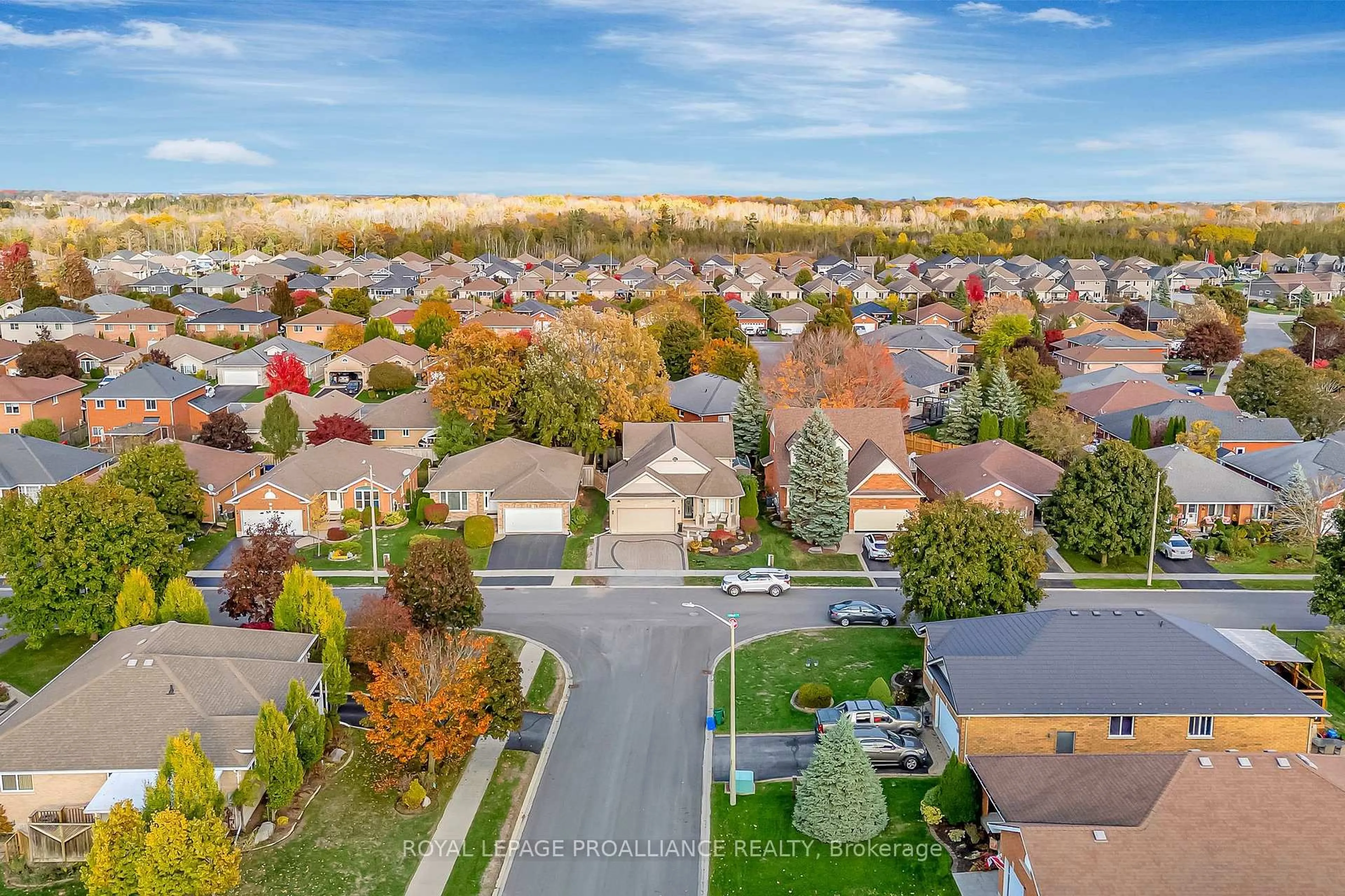 A pic from outside/outdoor area/front of a property/back of a property/a pic from drone, street for 9 Spruce Gdns, Belleville Ontario K8N 5W3