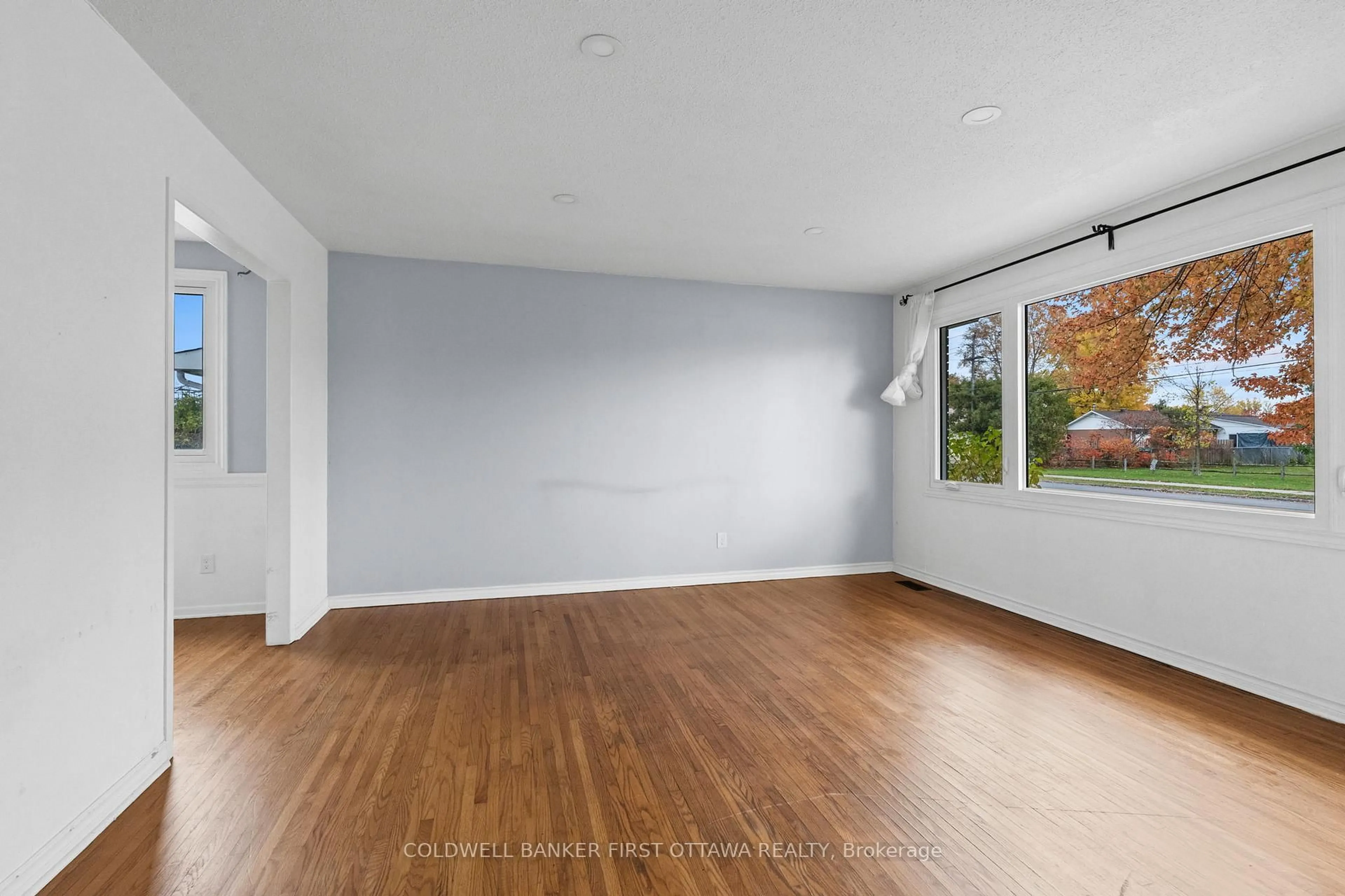 A pic of a room for 173 Knoxdale Rd, Ottawa Ontario K2G 1B1