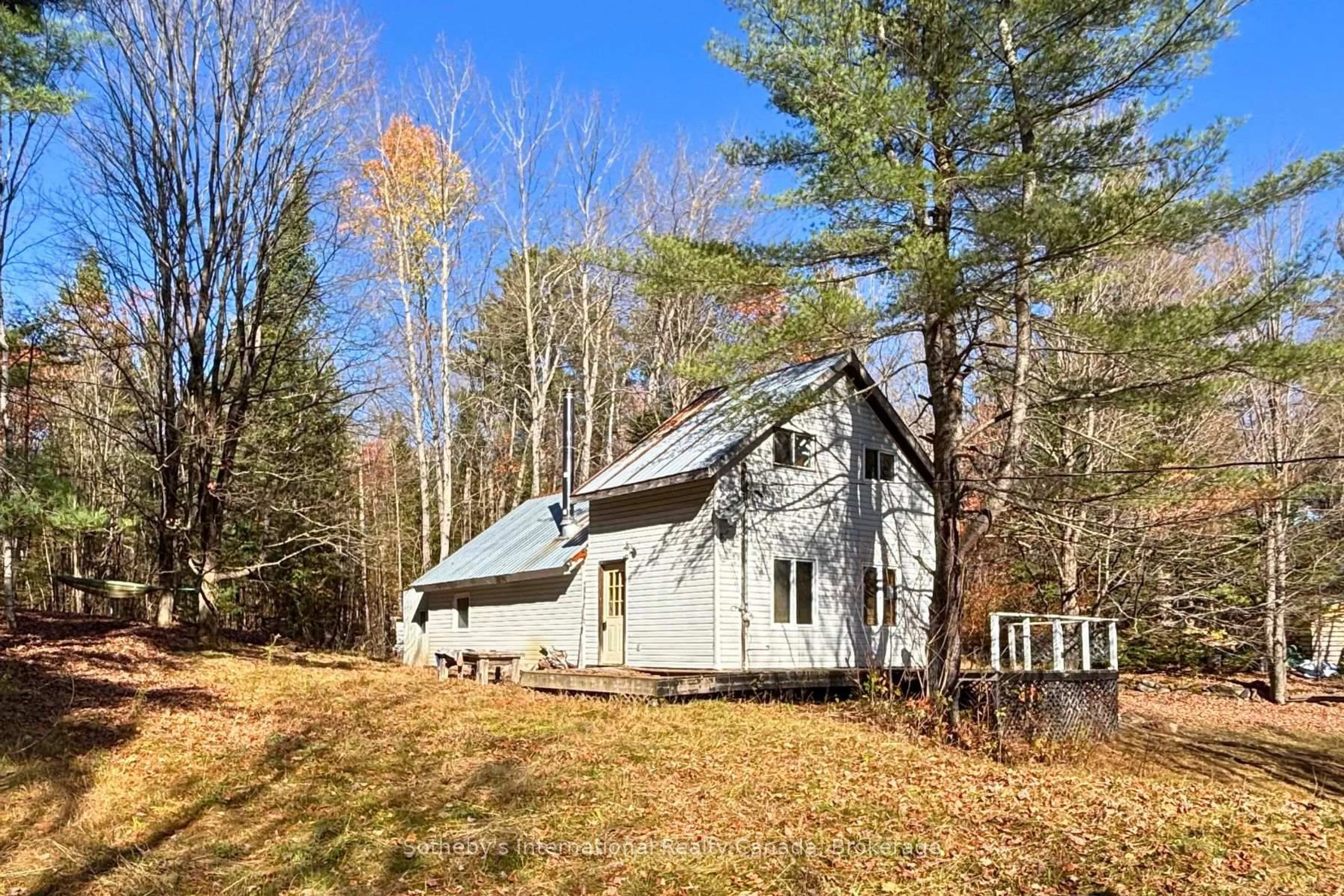 Unknown for 240 Britannia Rd, Huntsville Ontario P1H 2J3