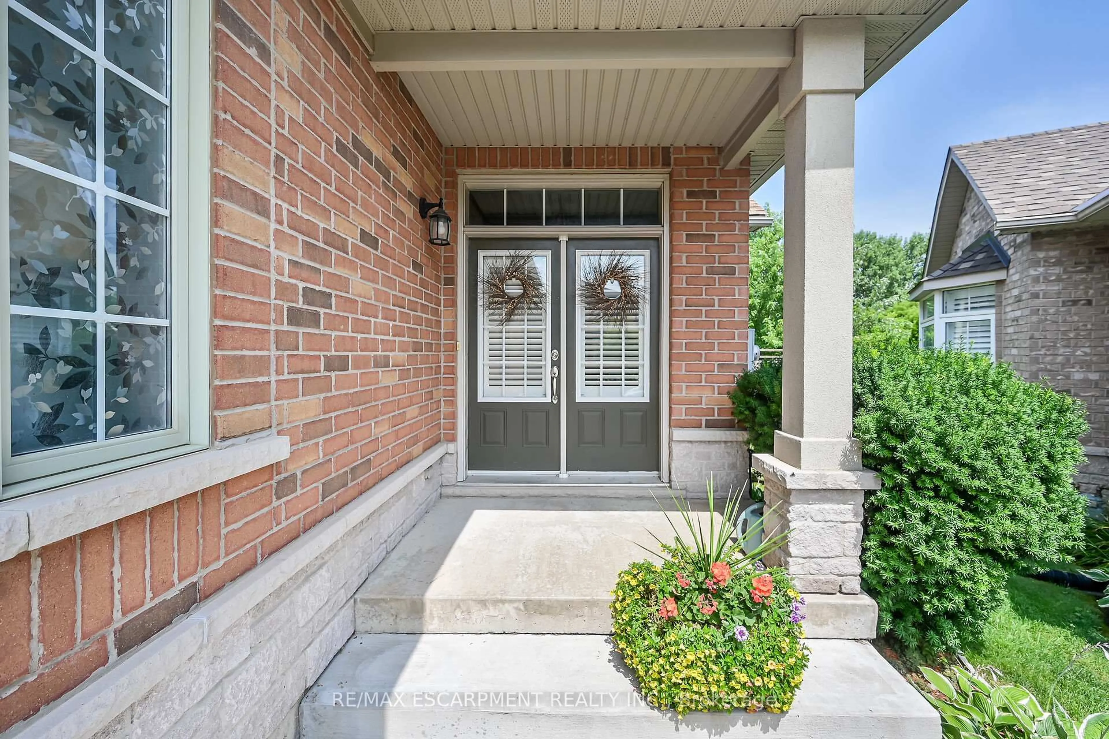 Unknown for 99 Panabaker Dr #8, Hamilton Ontario L9G 0A3