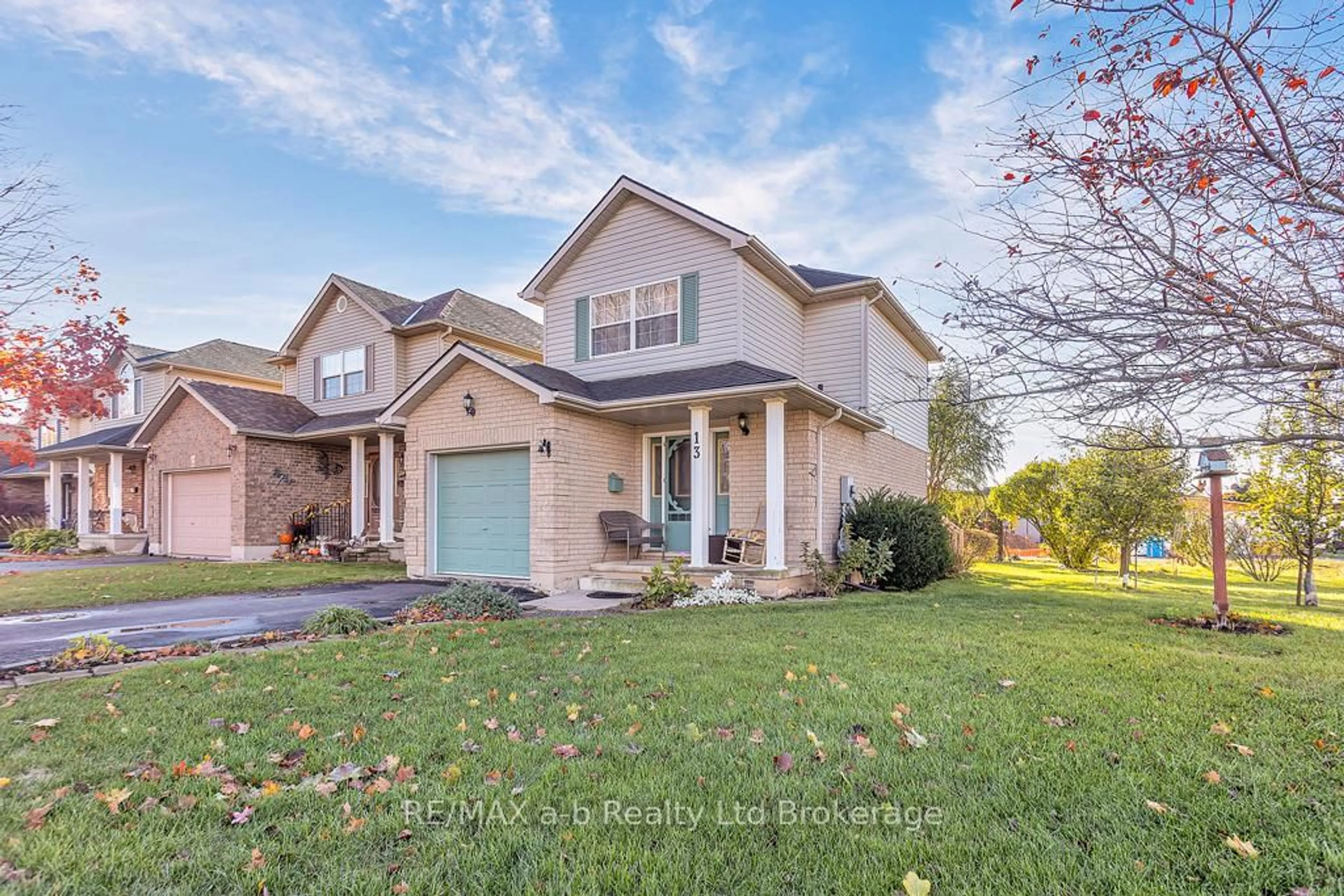 Home with brick exterior material, street for 13 Southridge Rd, Tillsonburg Ontario N4G 5T8