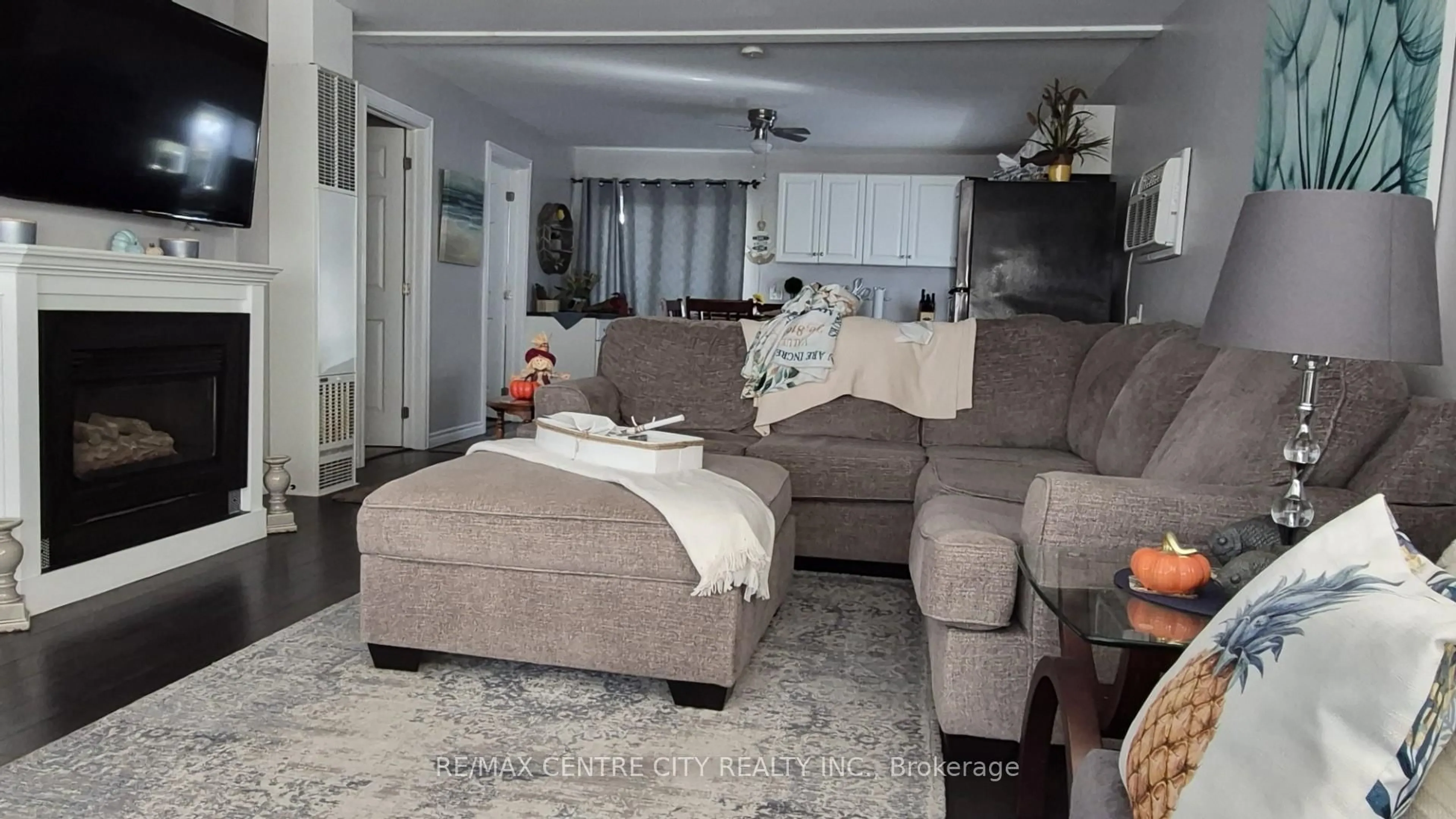 Living room with furniture, unknown for 143 William St, Central Elgin Ontario N5L 1E2