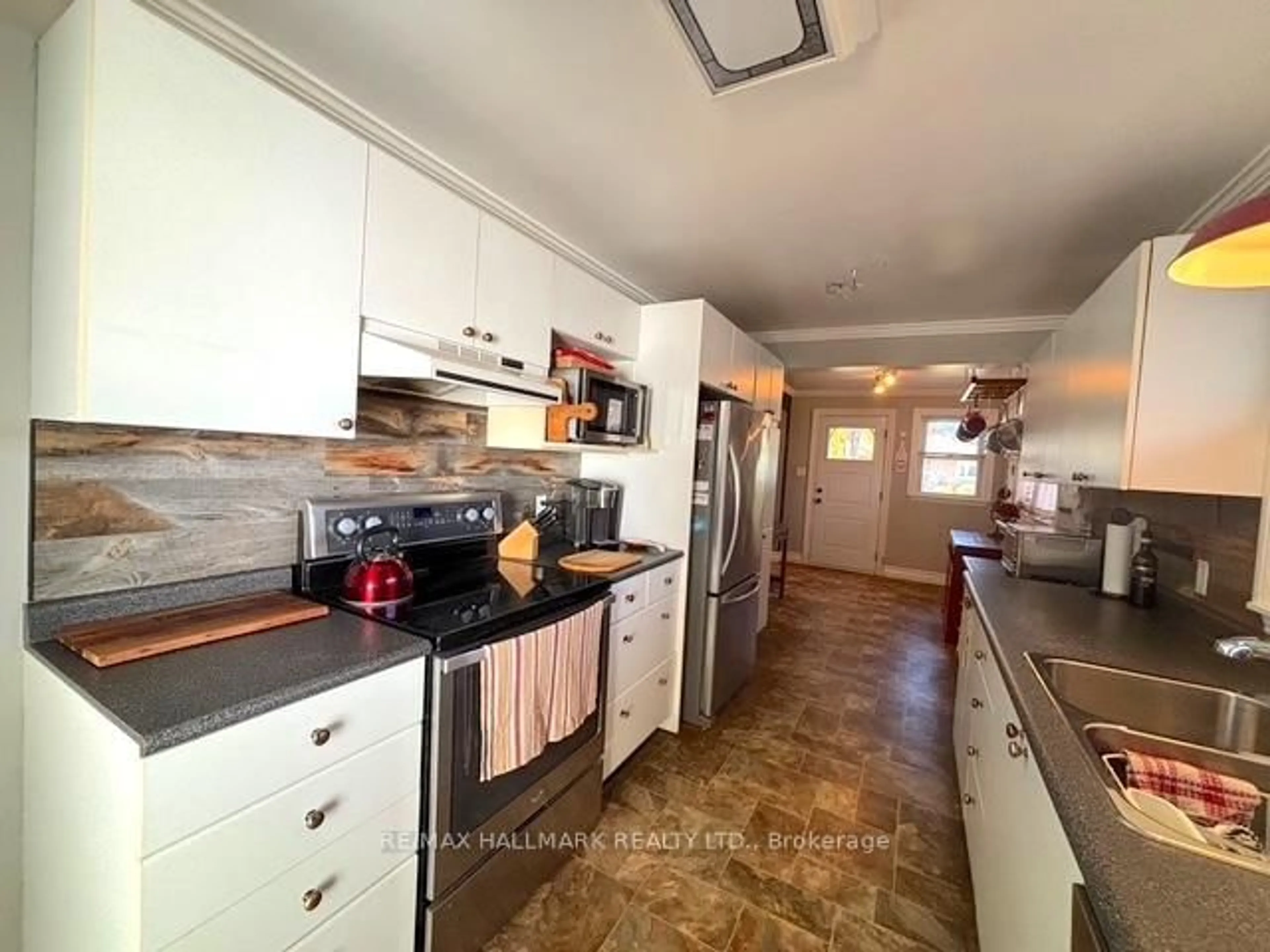 Unknown for 20 Bayview Dr, Kawartha Lakes Ontario K0M 1A0