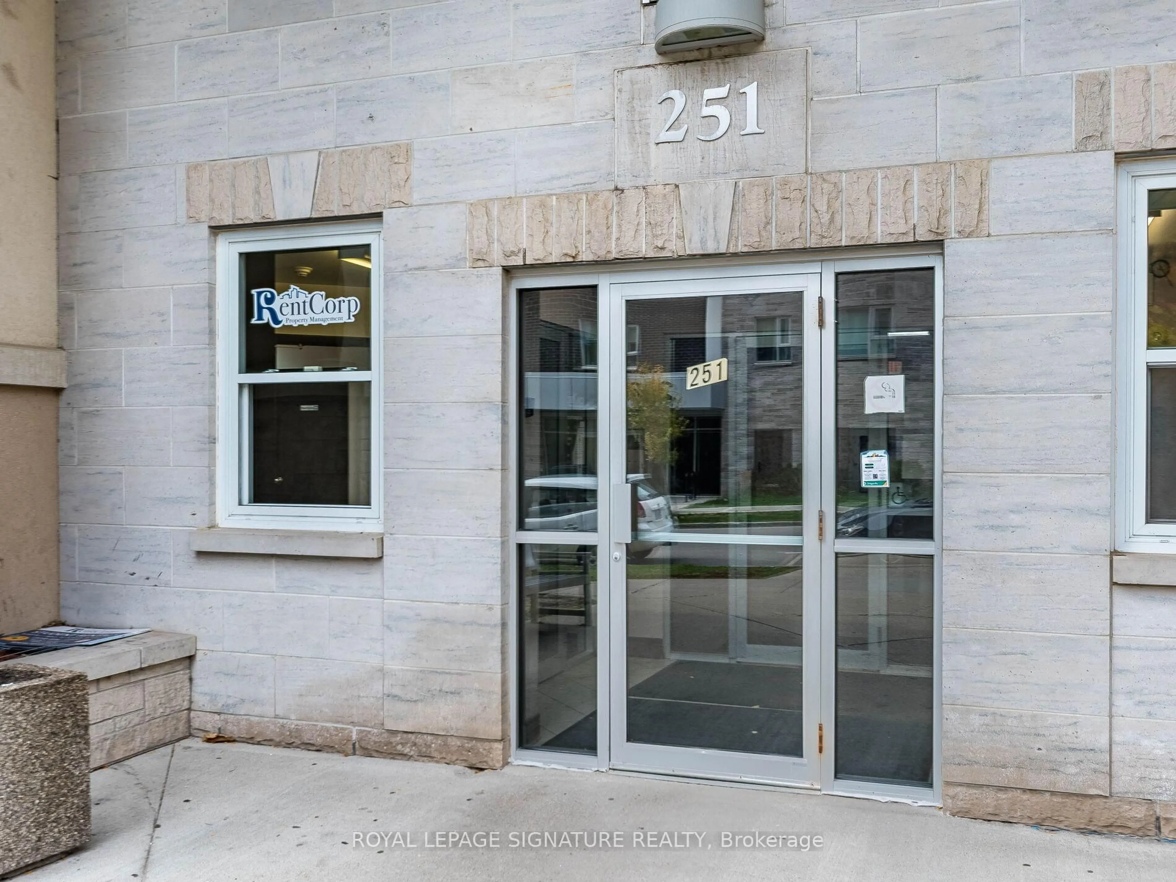 Indoor foyer for 251 Lester St #203, Waterloo Ontario N2L 3W6