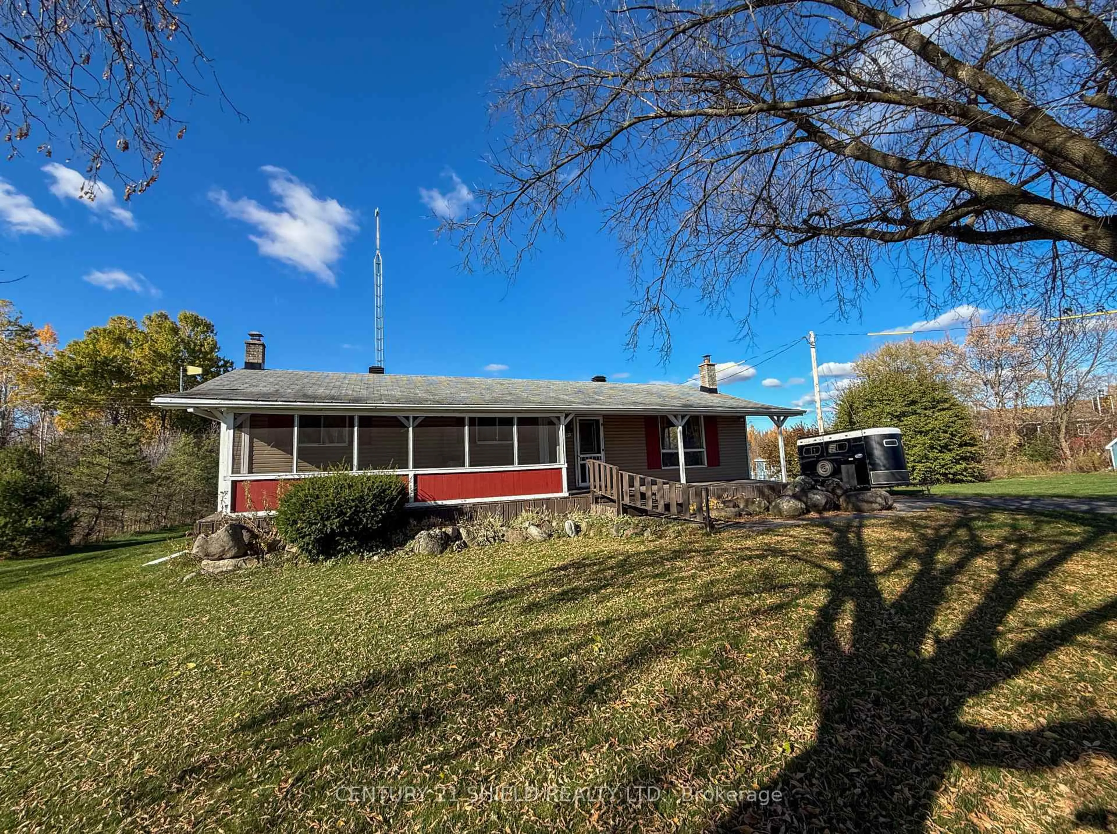 A pic from outside/outdoor area/front of a property/back of a property/a pic from drone, unknown for 16297 Northfield Rd, South Stormont Ontario K0C 1Y0