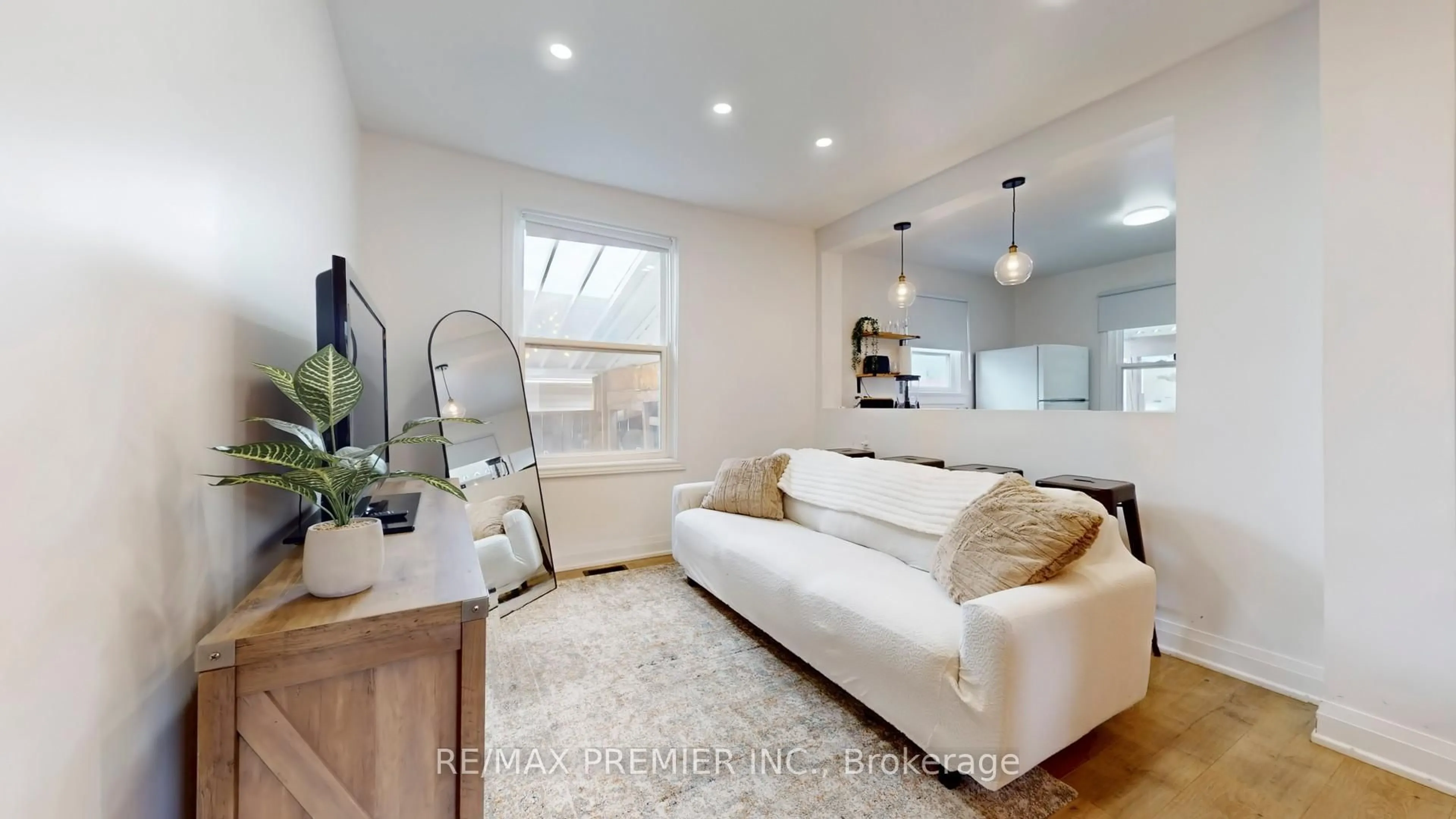 Living room with furniture, unknown for 1 Burness Dr, St. Catharines Ontario L2P 1J2