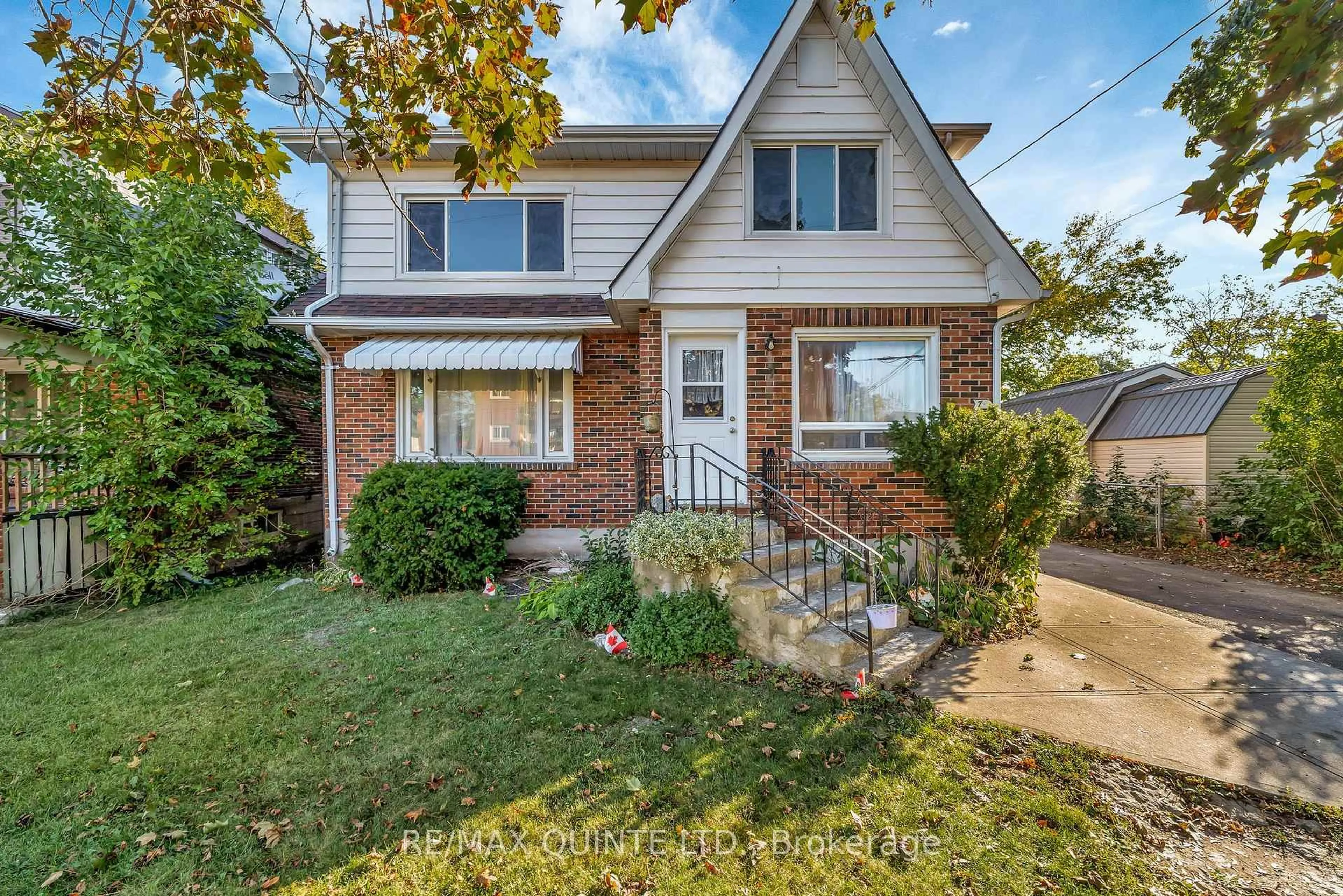 Home with brick exterior material, street for 7 Ritchie Ave, Belleville Ontario K8P 3V8