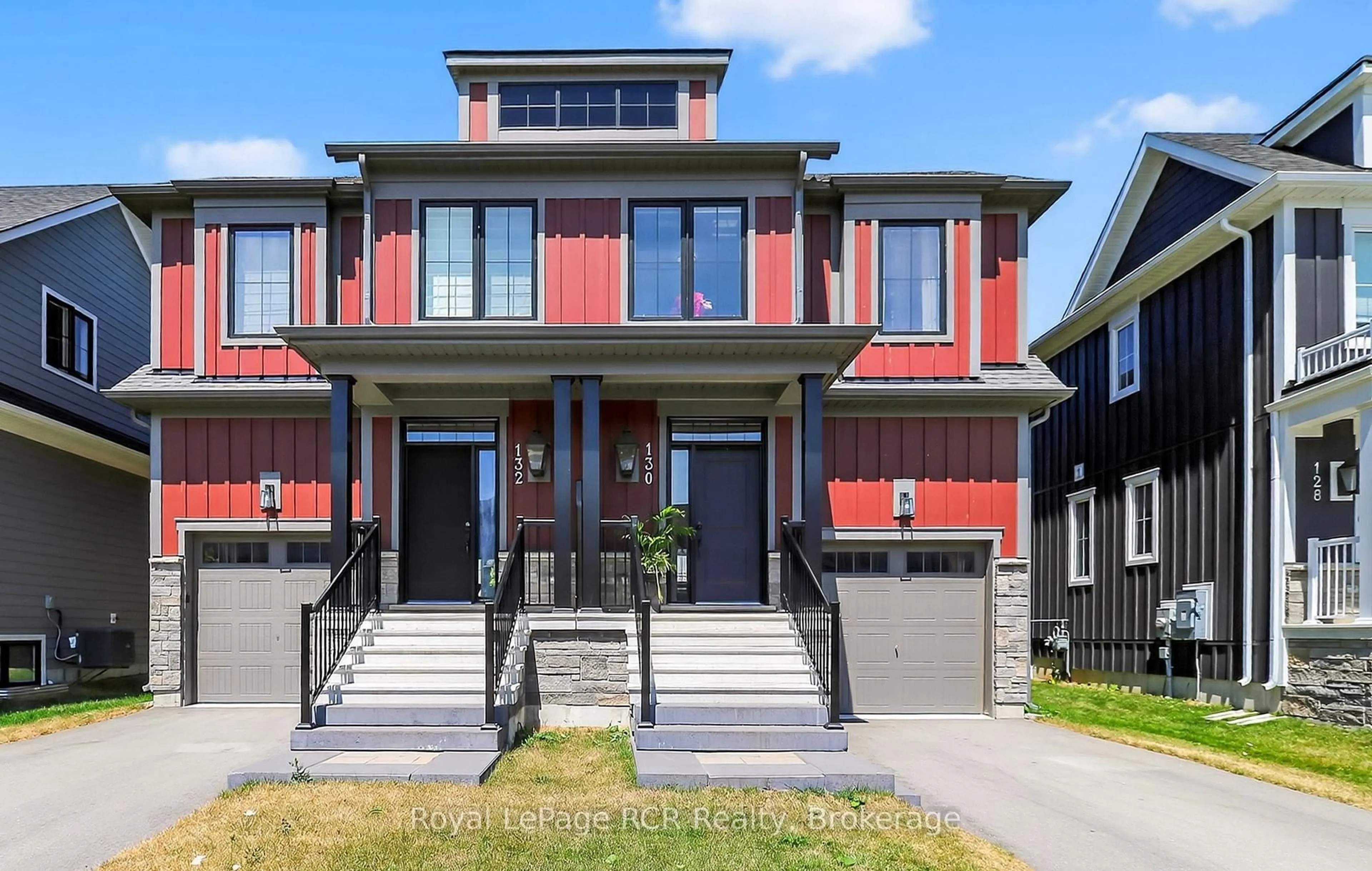 Home with brick exterior material, street for 130 Courtland St, Blue Mountains Ontario L9Y 5L8