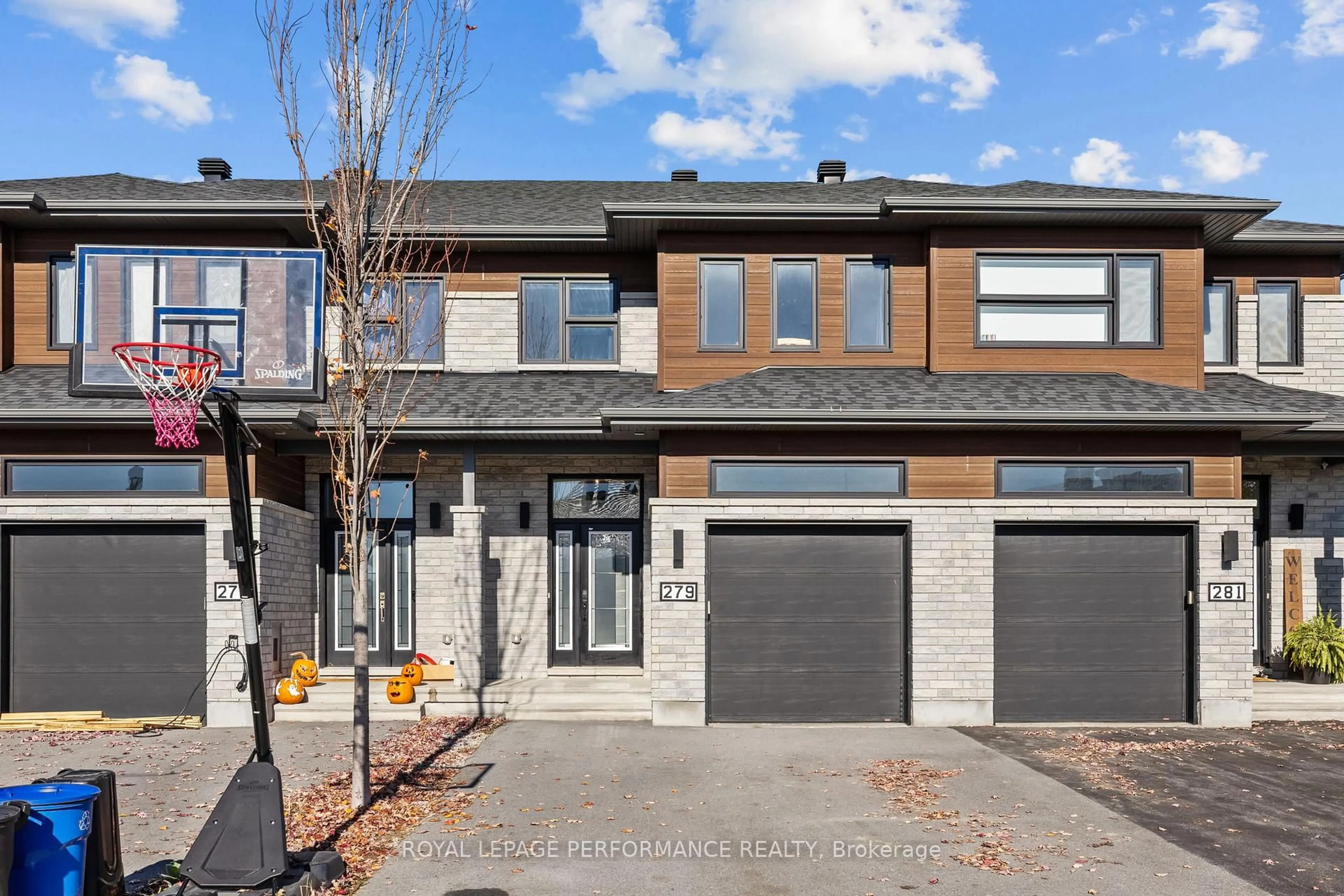 Home with brick exterior material, street for 279 Belfort St, Russell Ontario K0A 1W0