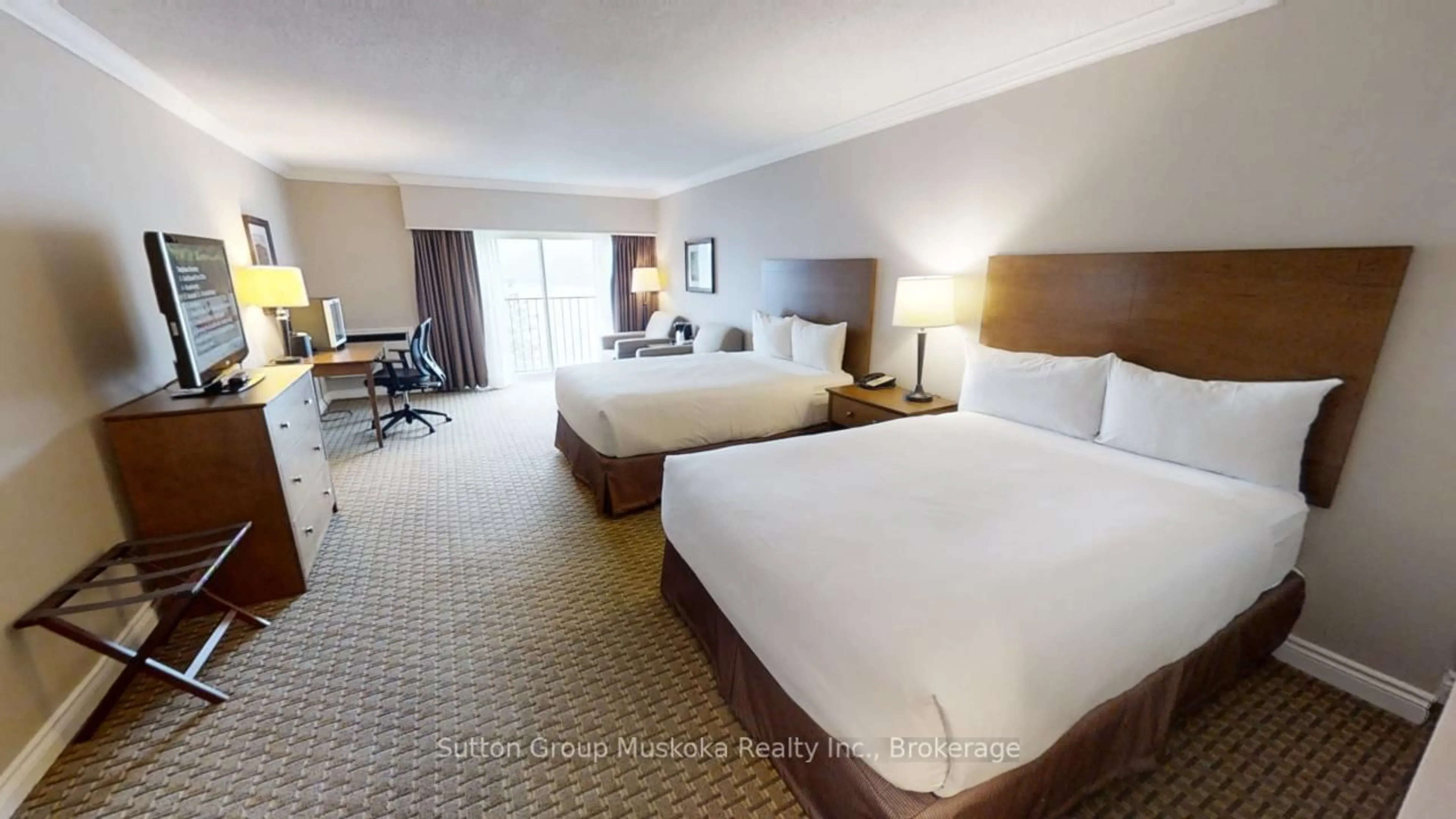 A pic of a room for 402 Bayshore - Deerhurst Dr #402, Huntsville Ontario P1H 2E8