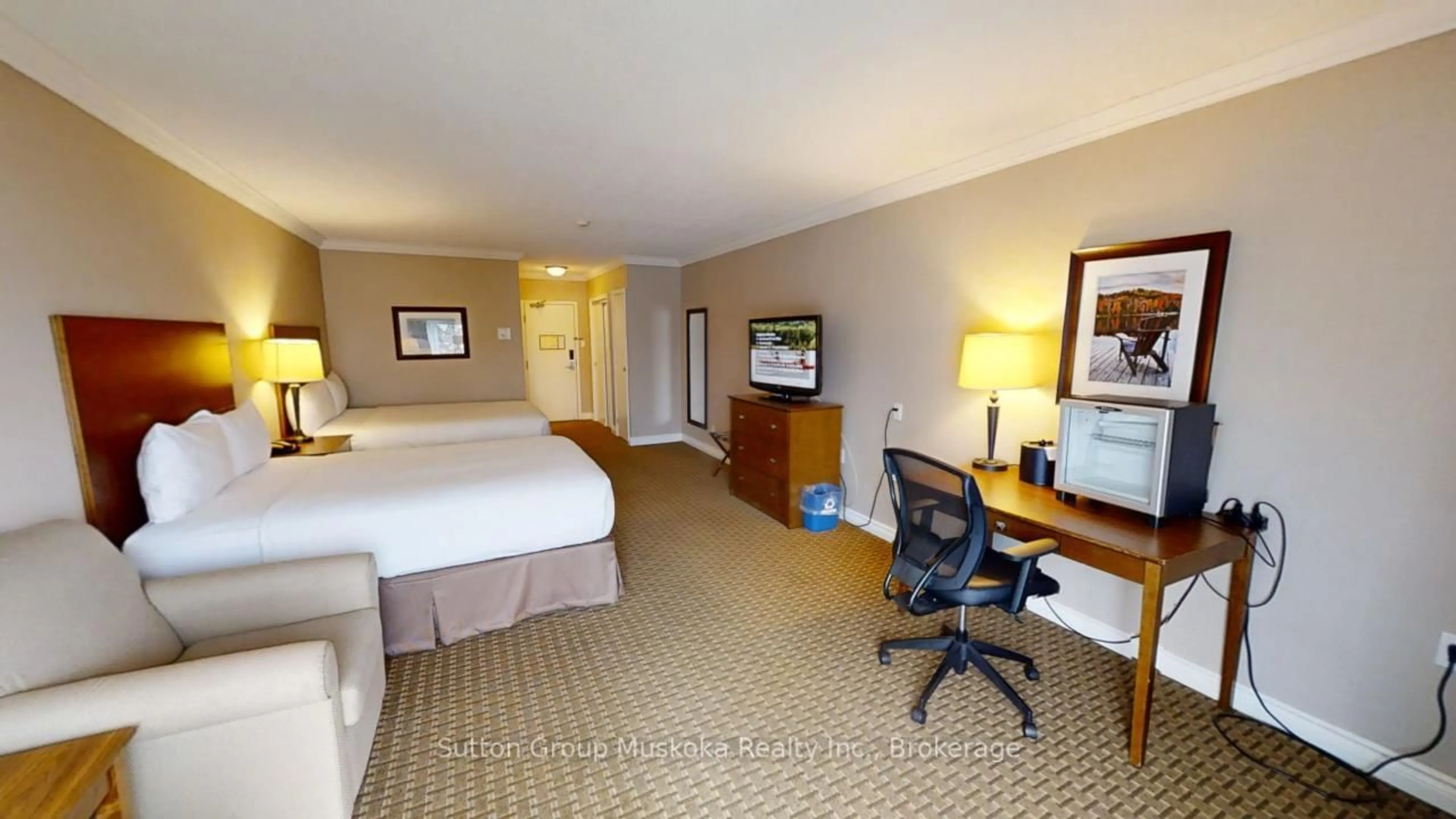 A pic of a room for 402 Bayshore - Deerhurst Dr #402, Huntsville Ontario P1H 2E8