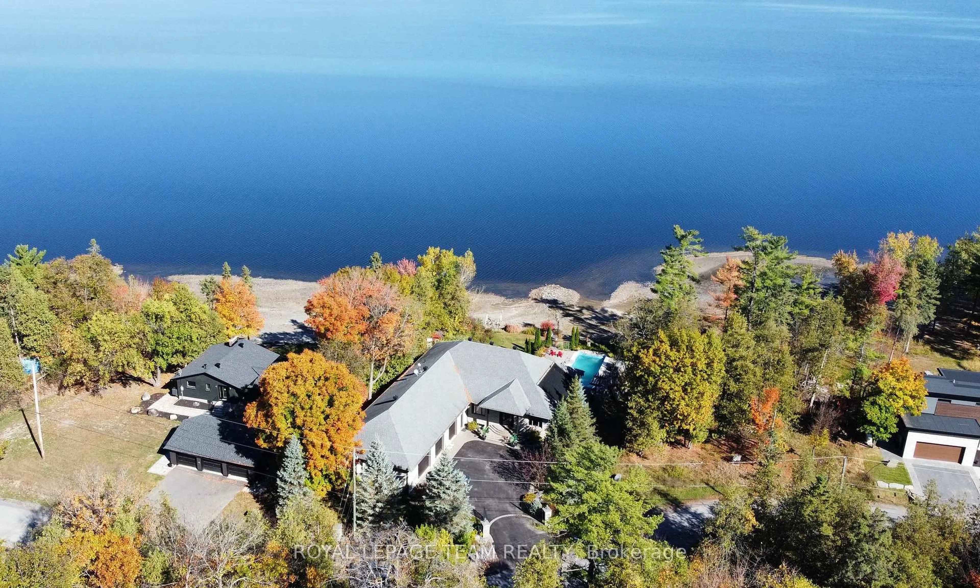 A pic from outside/outdoor area/front of a property/back of a property/a pic from drone, water/lake/river/ocean view for 3886 Armitage Ave, Ottawa Ontario K0A 1T0