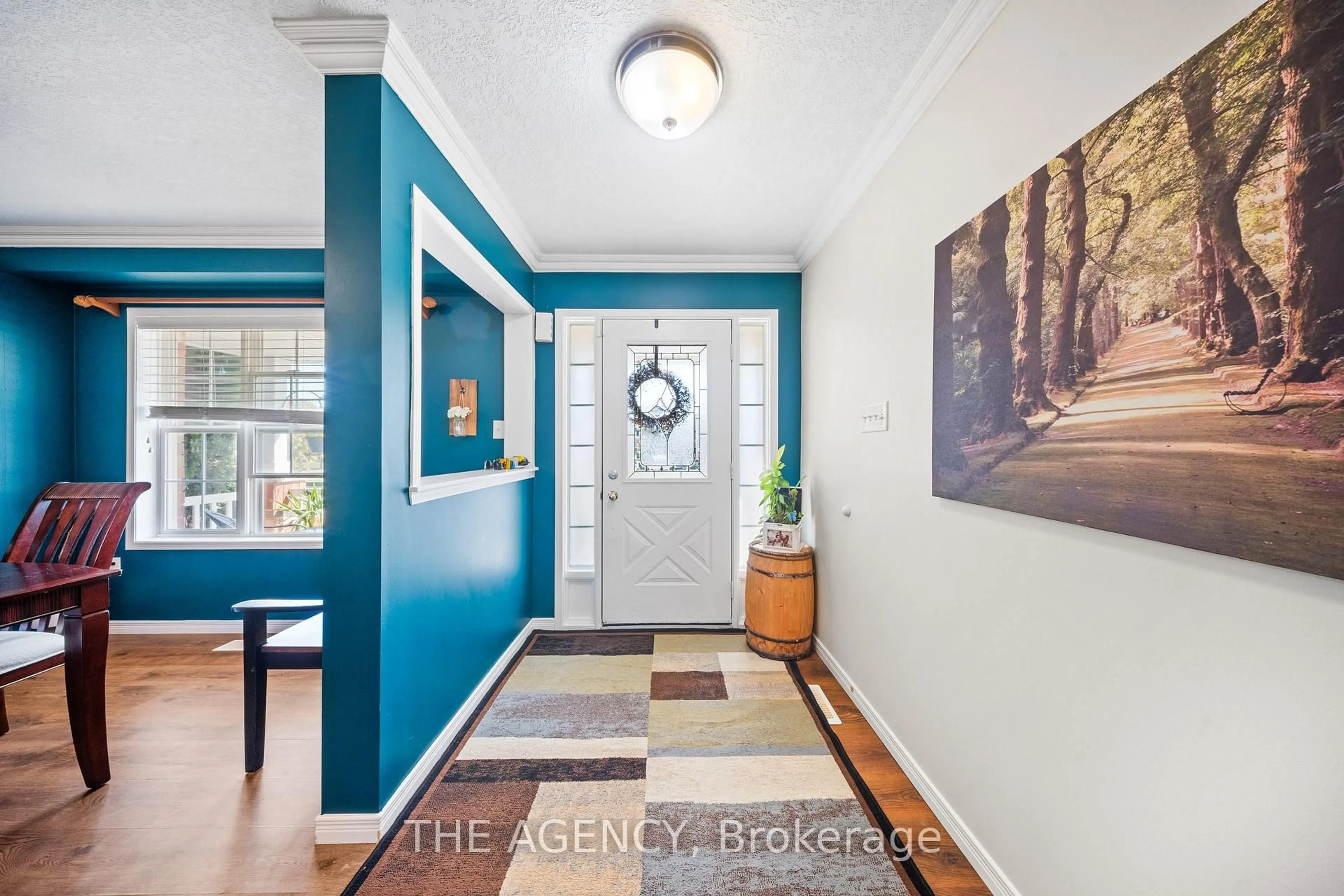 Indoor entryway for 132 Blackburn Dr, Brantford Ontario N3T 6S2