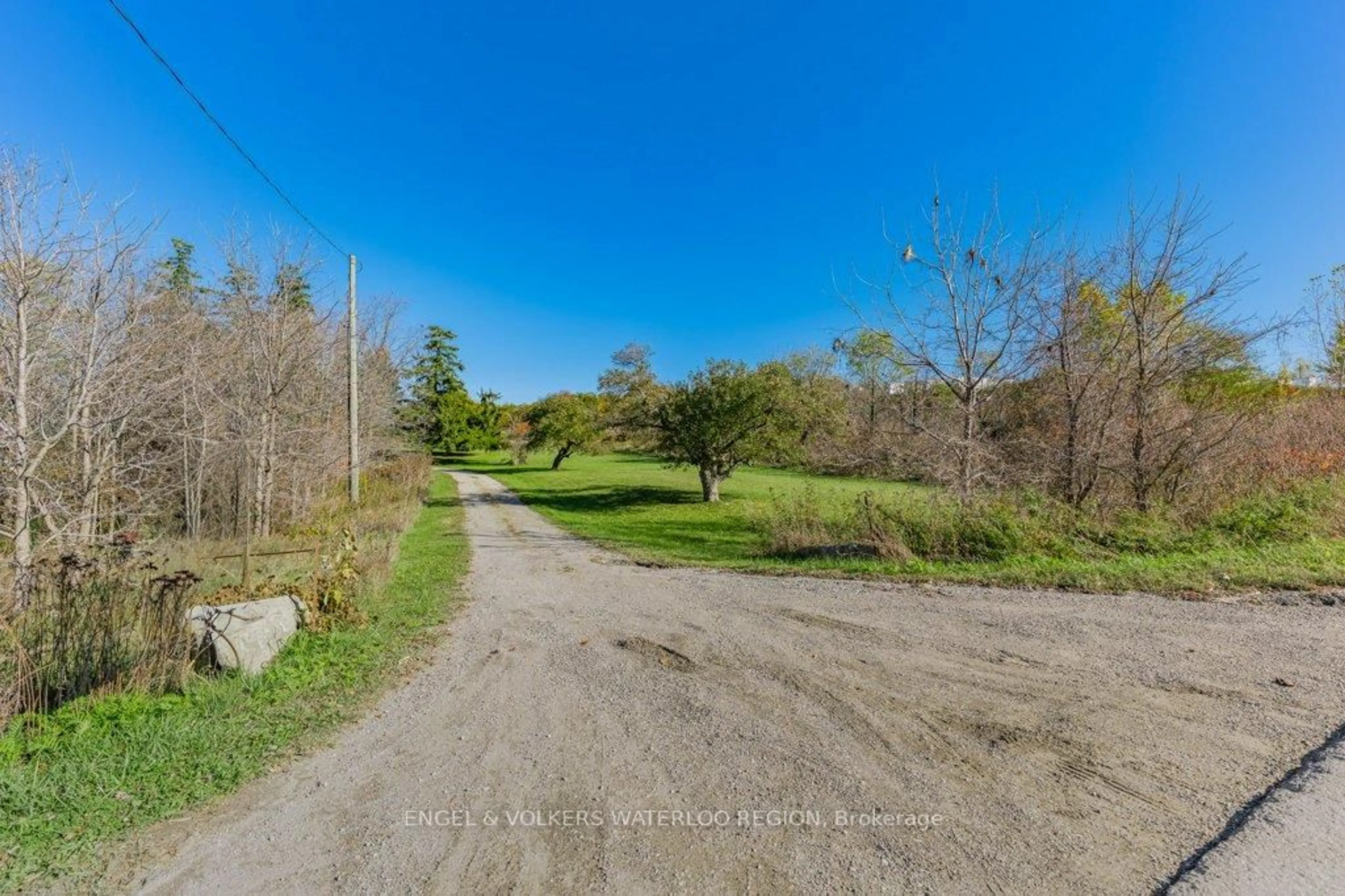 A pic from outside/outdoor area/front of a property/back of a property/a pic from drone, forest/trees view for 1373 Edworthy Side Rd, North Dumfries Ontario N1R 5S5