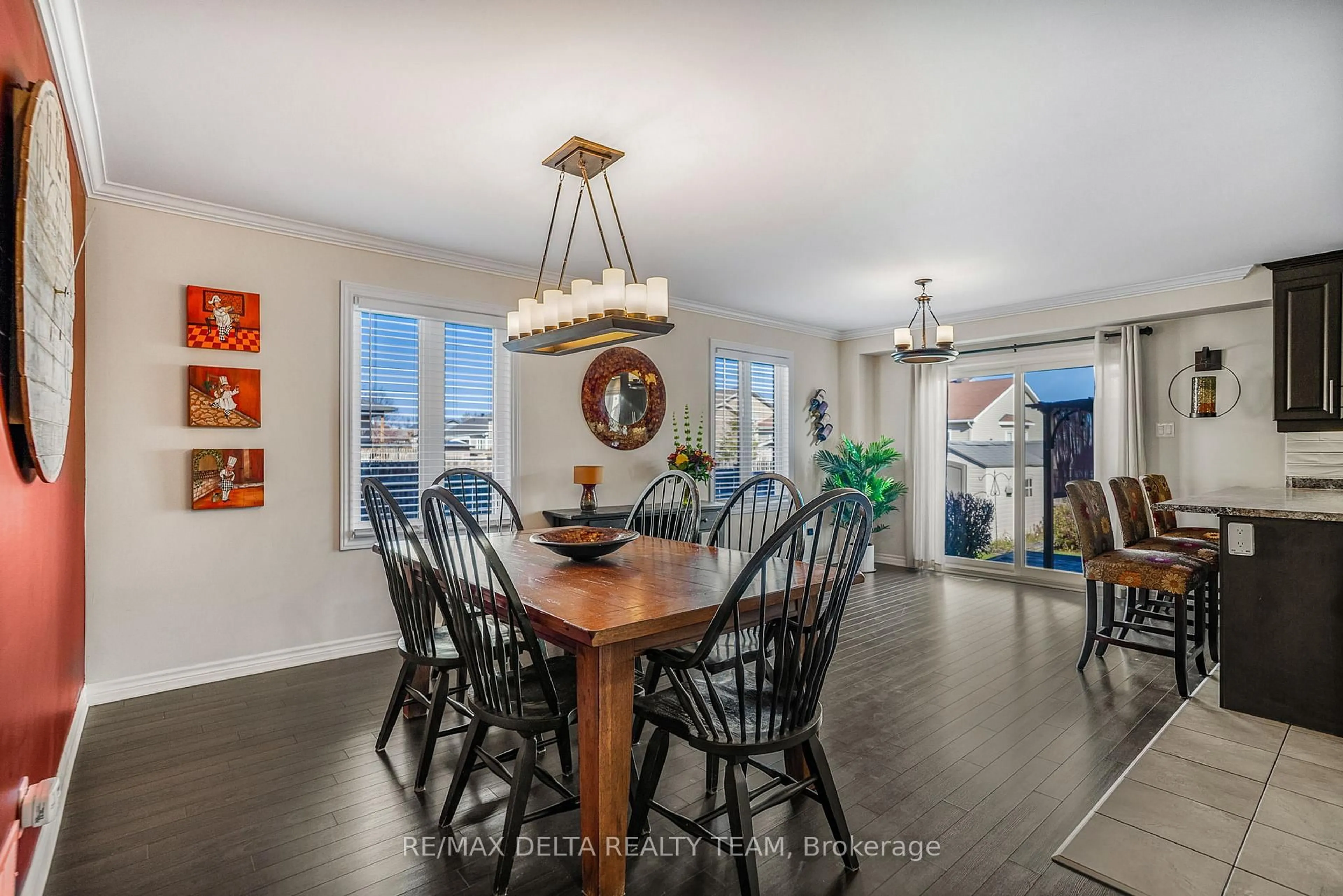 Dining room, unknown for 466 Denis St, Alfred and Plantagenet Ontario K0A 3K0