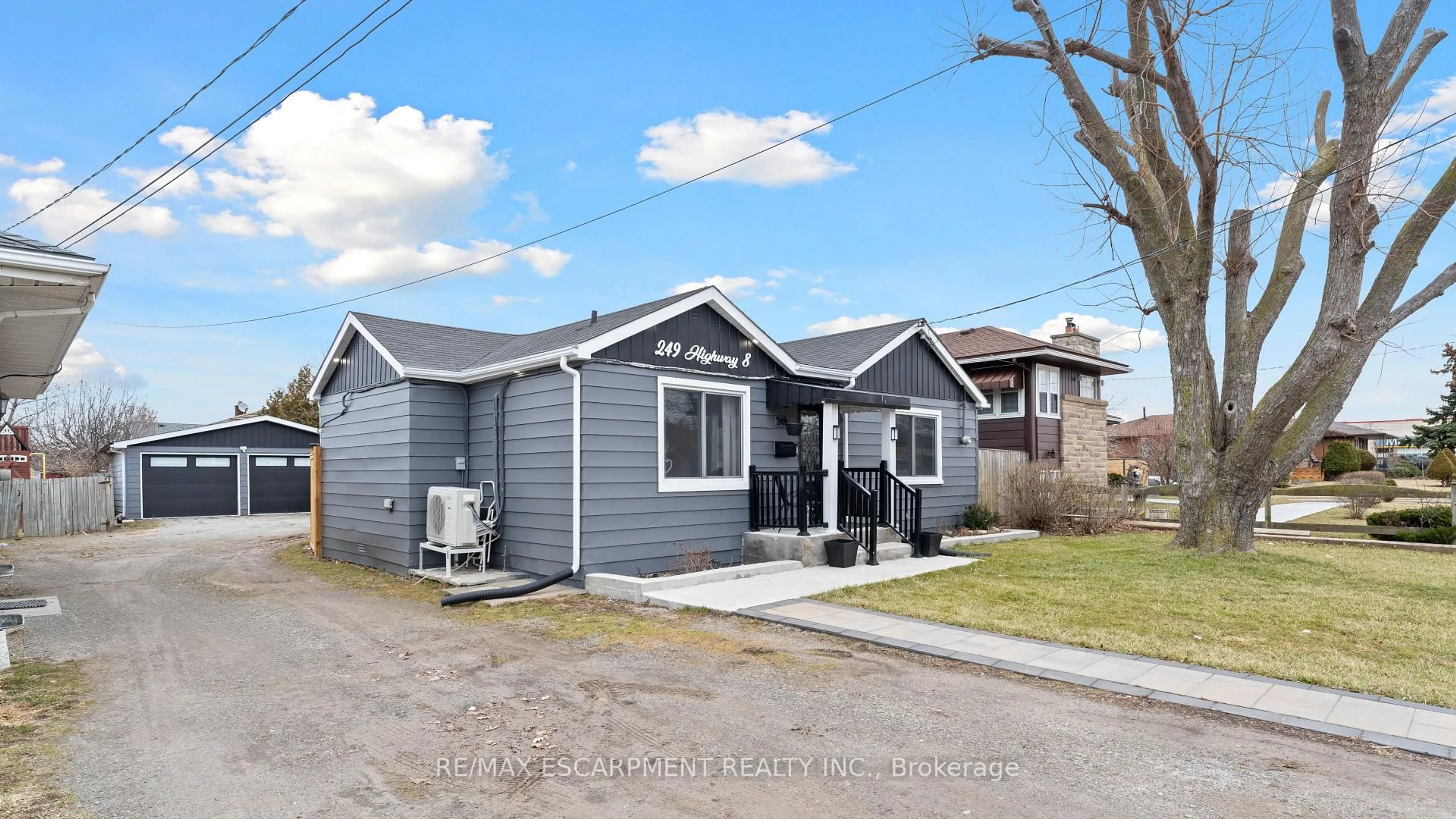 Home with vinyl exterior material, street for 249 Highway 8, Hamilton Ontario L8G 1E2