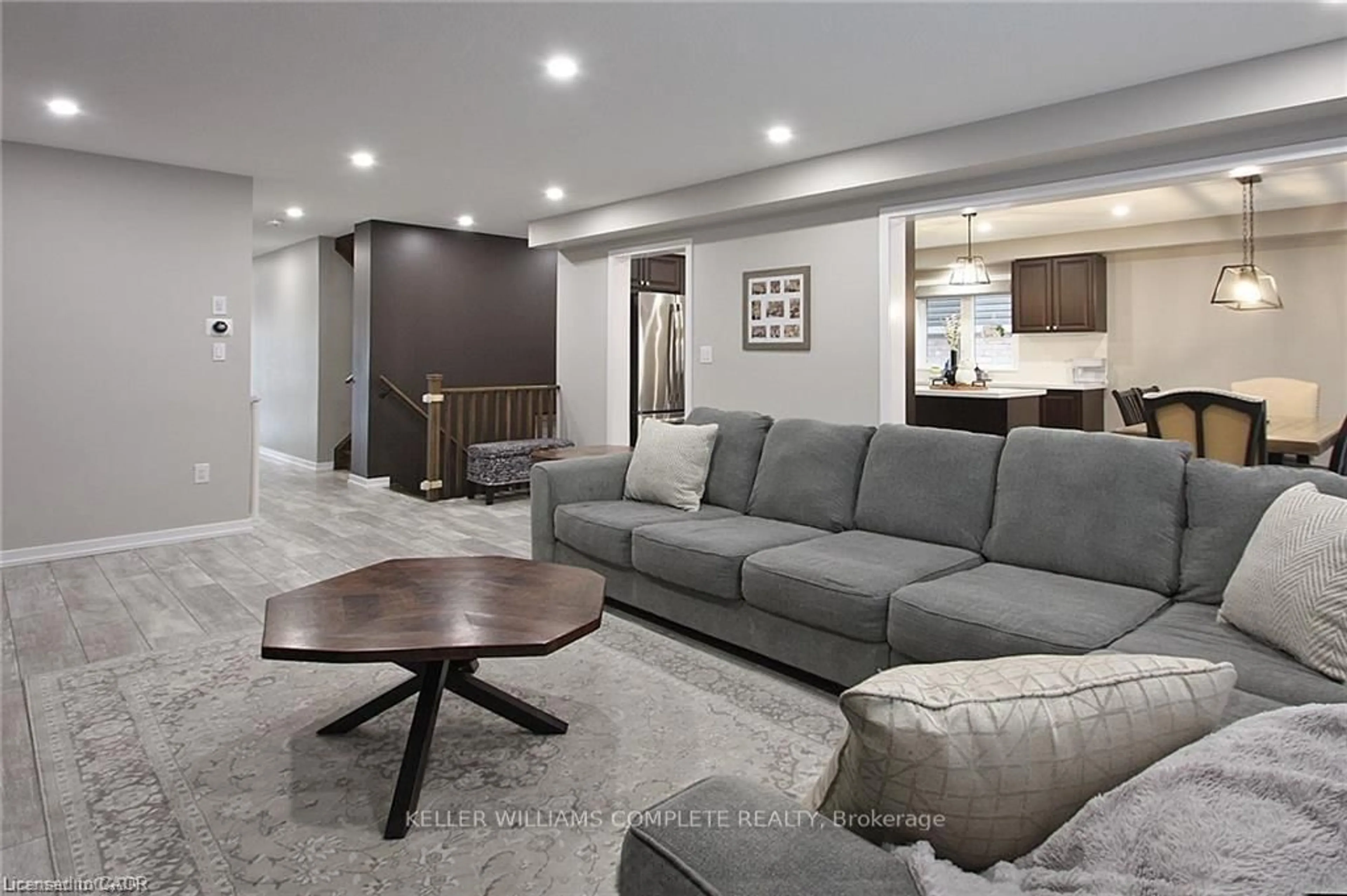 Living room with furniture, unknown for 23 SCARLETWOOD St, Hamilton Ontario L8J 0K8