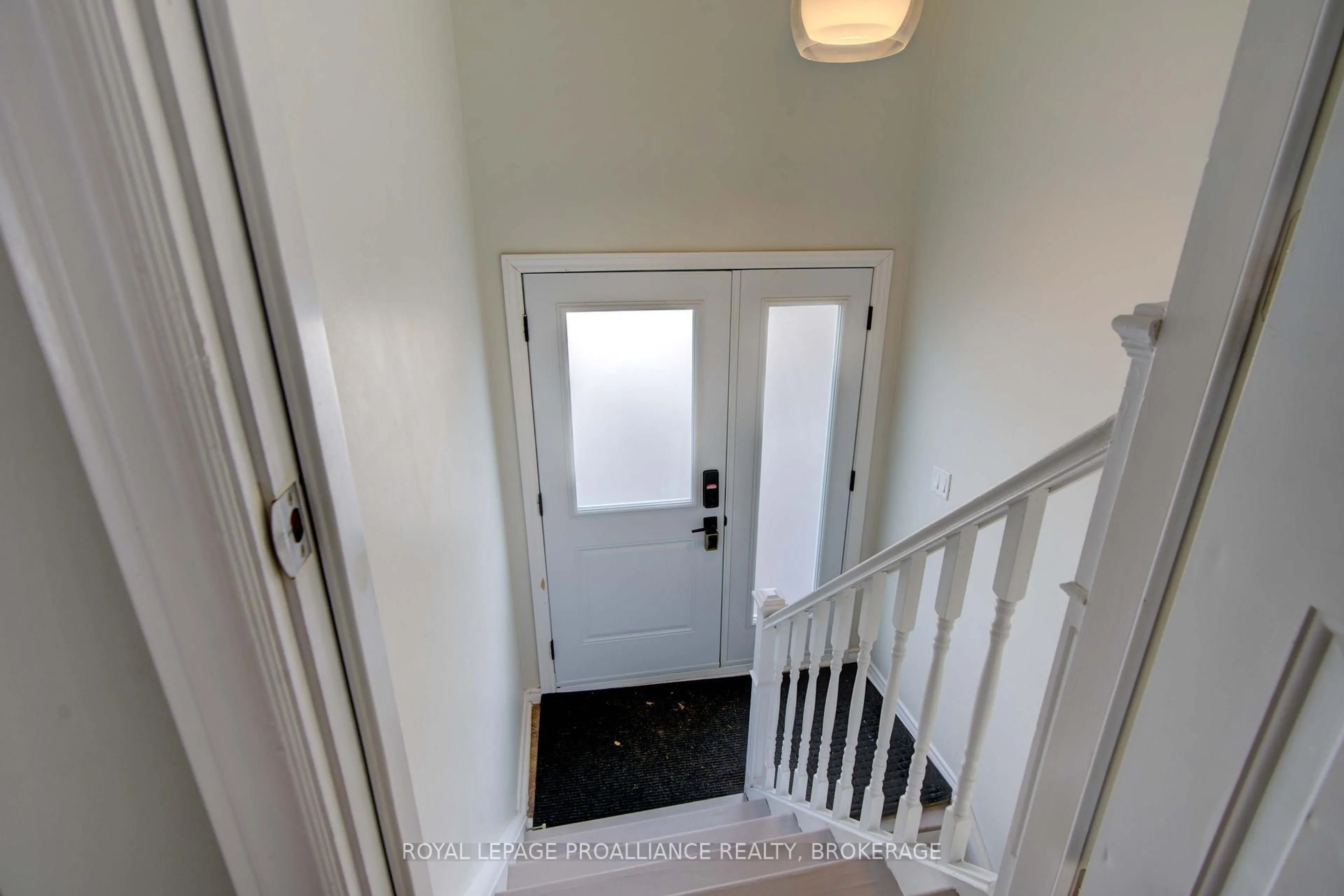 Unknown for 114 Drennan St, Kingston Ontario K7K 2S5