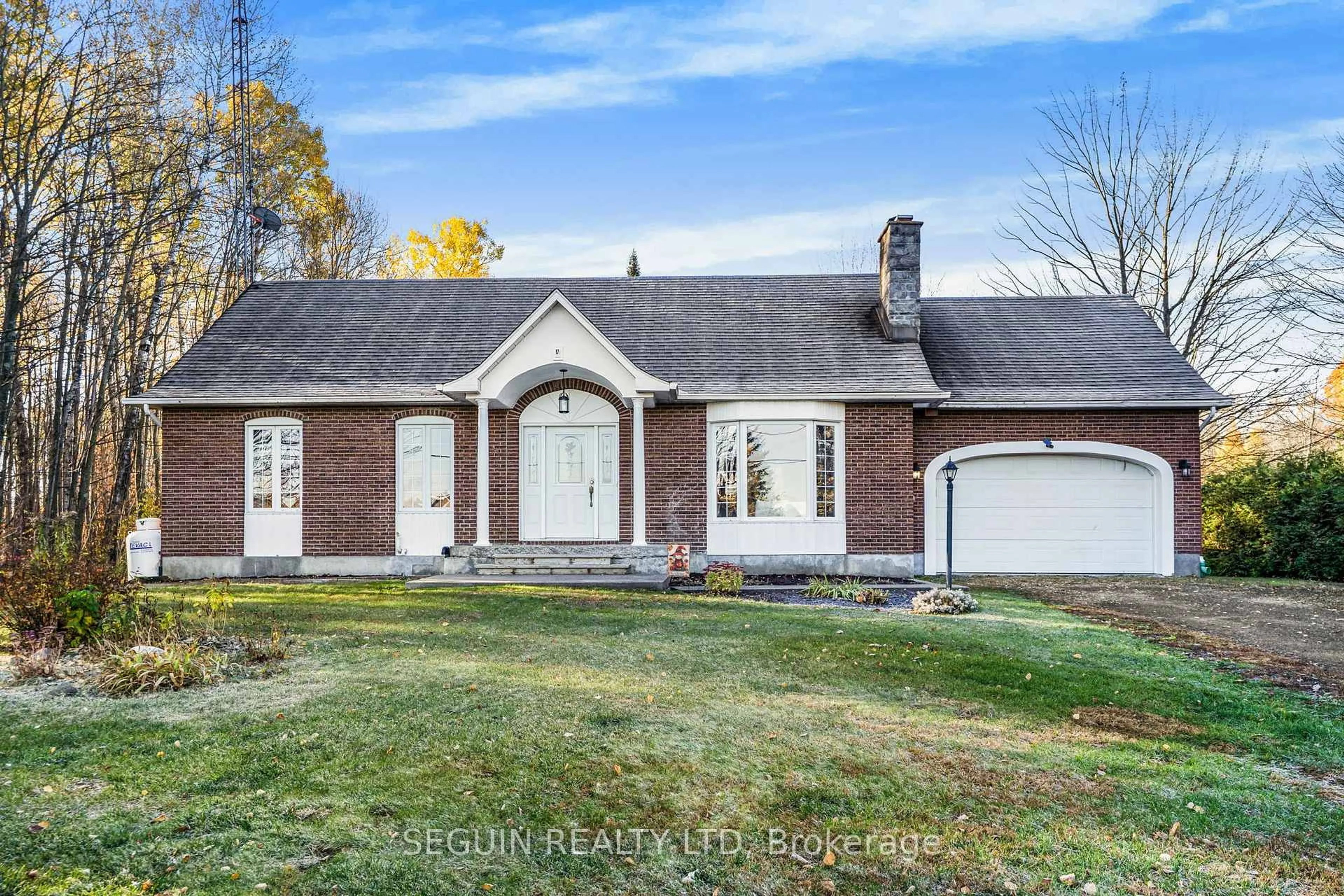 Home with brick exterior material, street for 3358 Pattee Rd, East Hawkesbury Ontario K6A 2R2