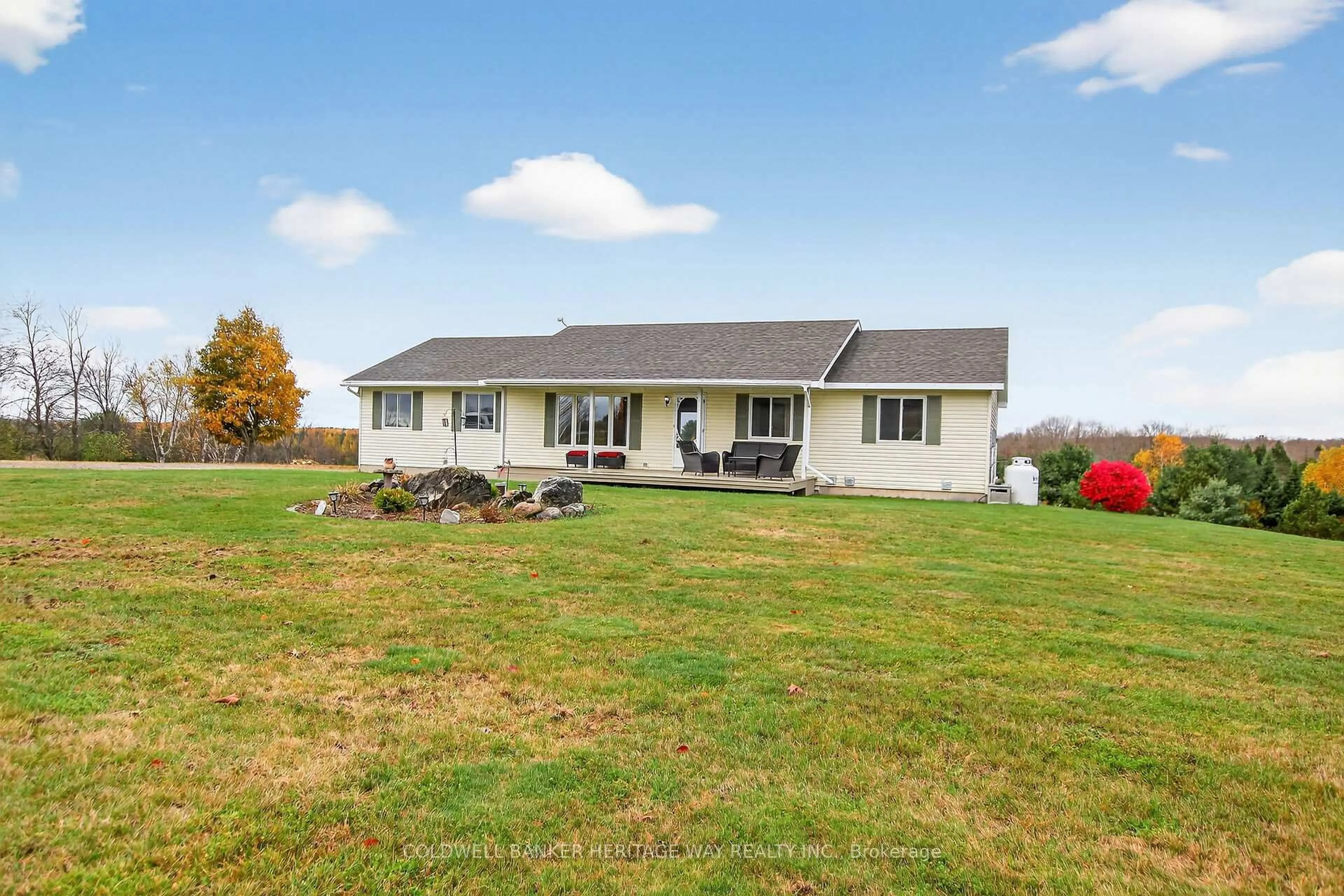 A pic from outside/outdoor area/front of a property/back of a property/a pic from drone, unknown for 1947 Rosetta Rd, Lanark Ontario K0G 1K0