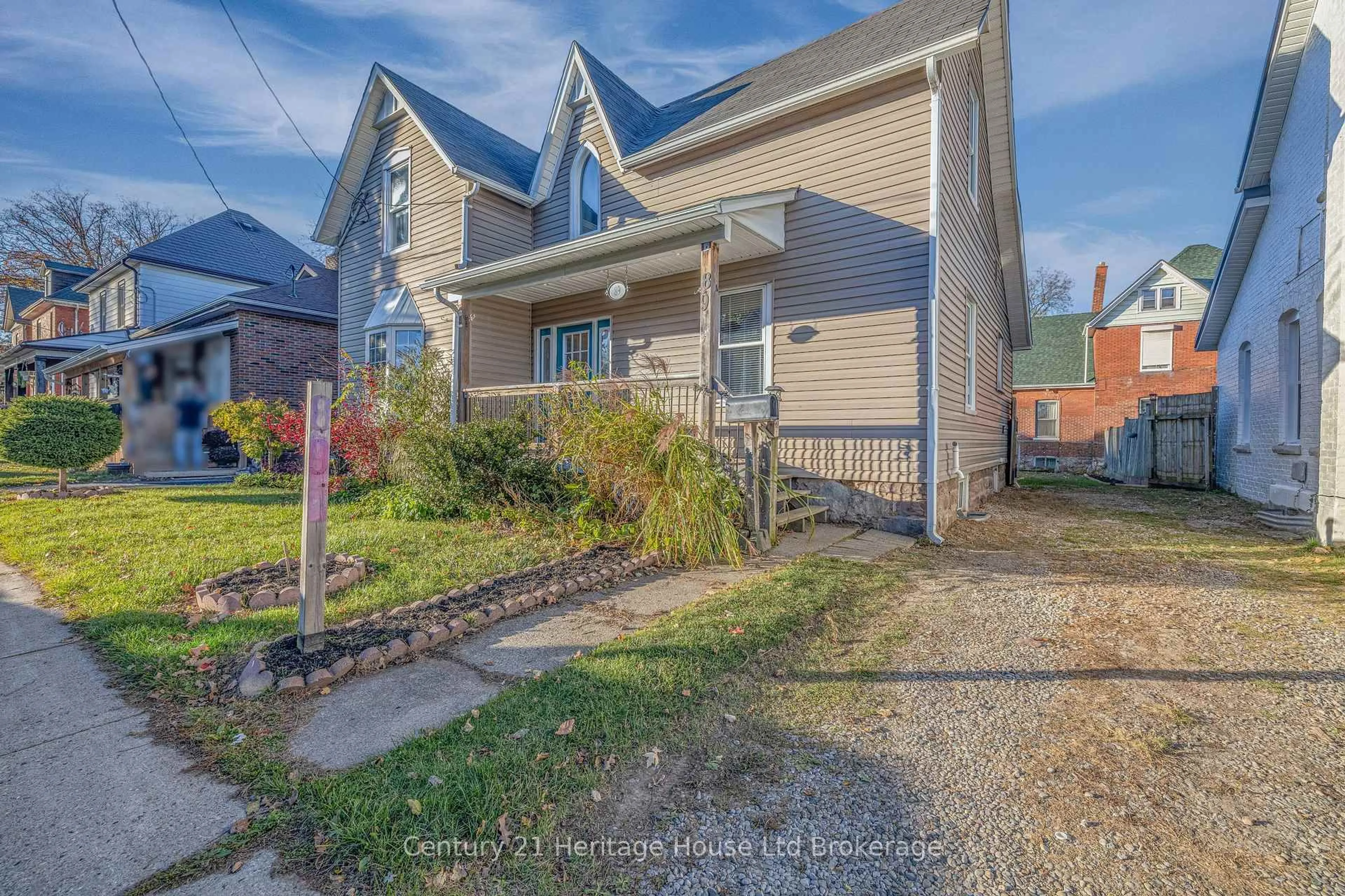 Unknown for 89 Scott St, St. Thomas Ontario N5P 1L1