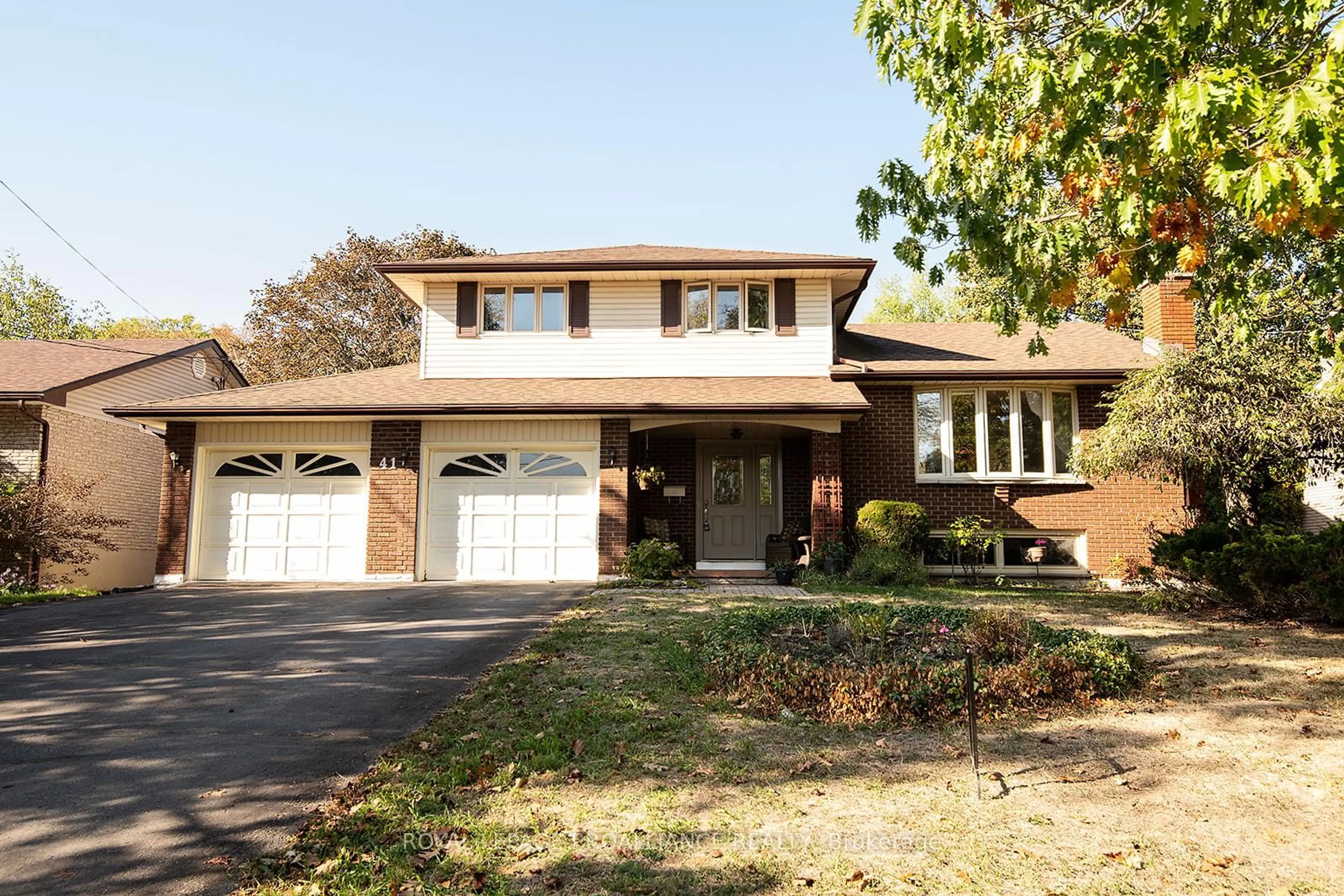 Home with brick exterior material, street for 41 Hope Cres, Belleville Ontario K8P 4S3