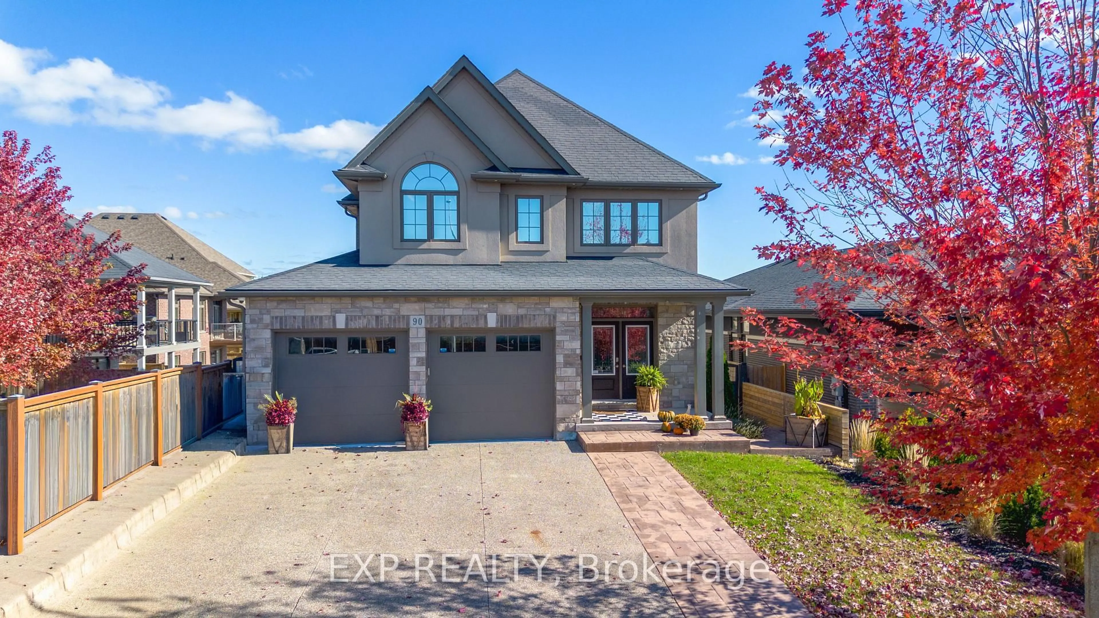 Home with brick exterior material, street for 90 Days Ave, Thorold Ontario L2V 0E6