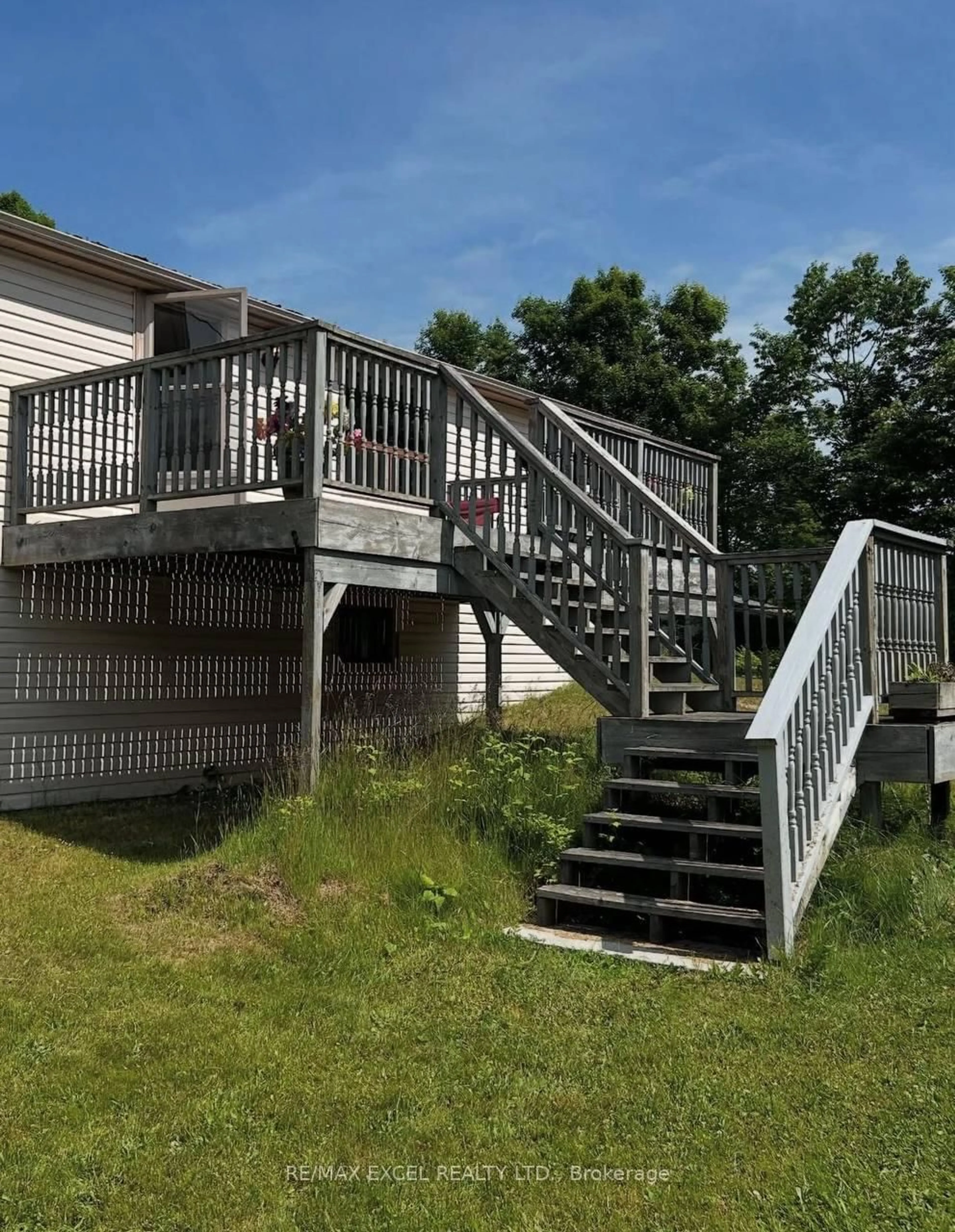 Stairs for 19 Lakeview Cottage Rd, Kawartha Lakes Ontario K0M 2B0