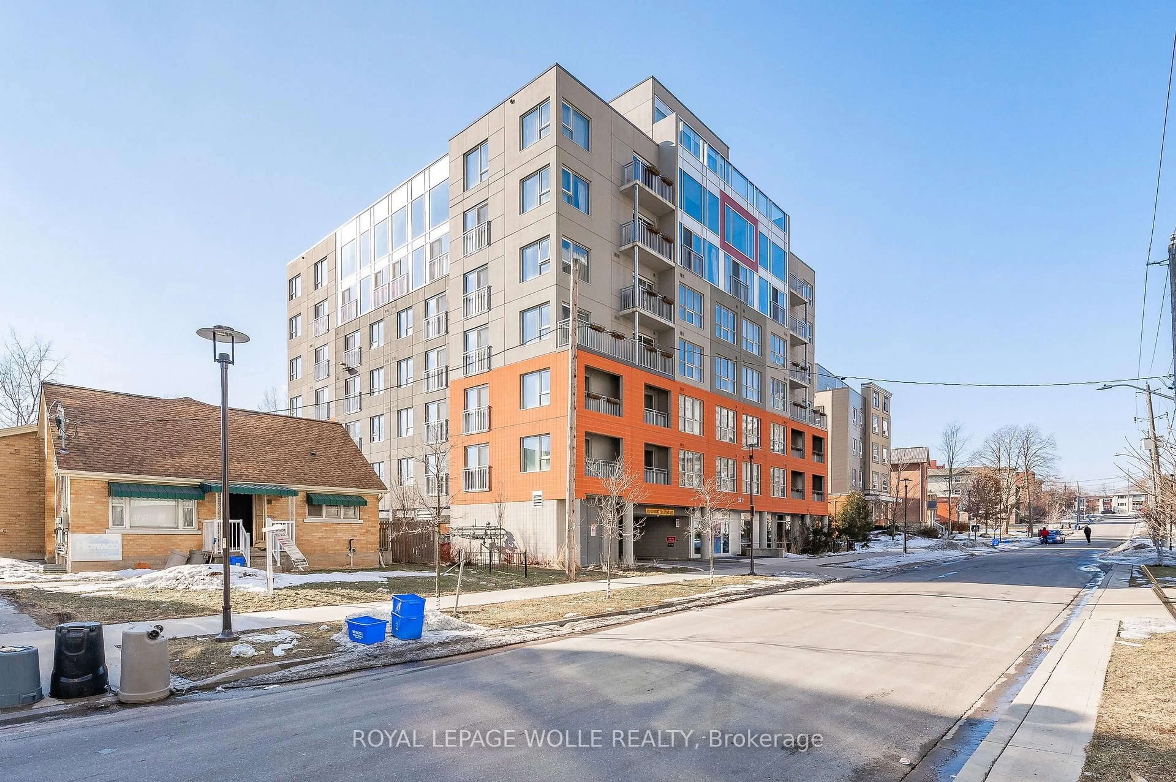 A pic from outside/outdoor area/front of a property/back of a property/a pic from drone, street for 321 Spruce St #207, Waterloo Ontario N1L 3M6