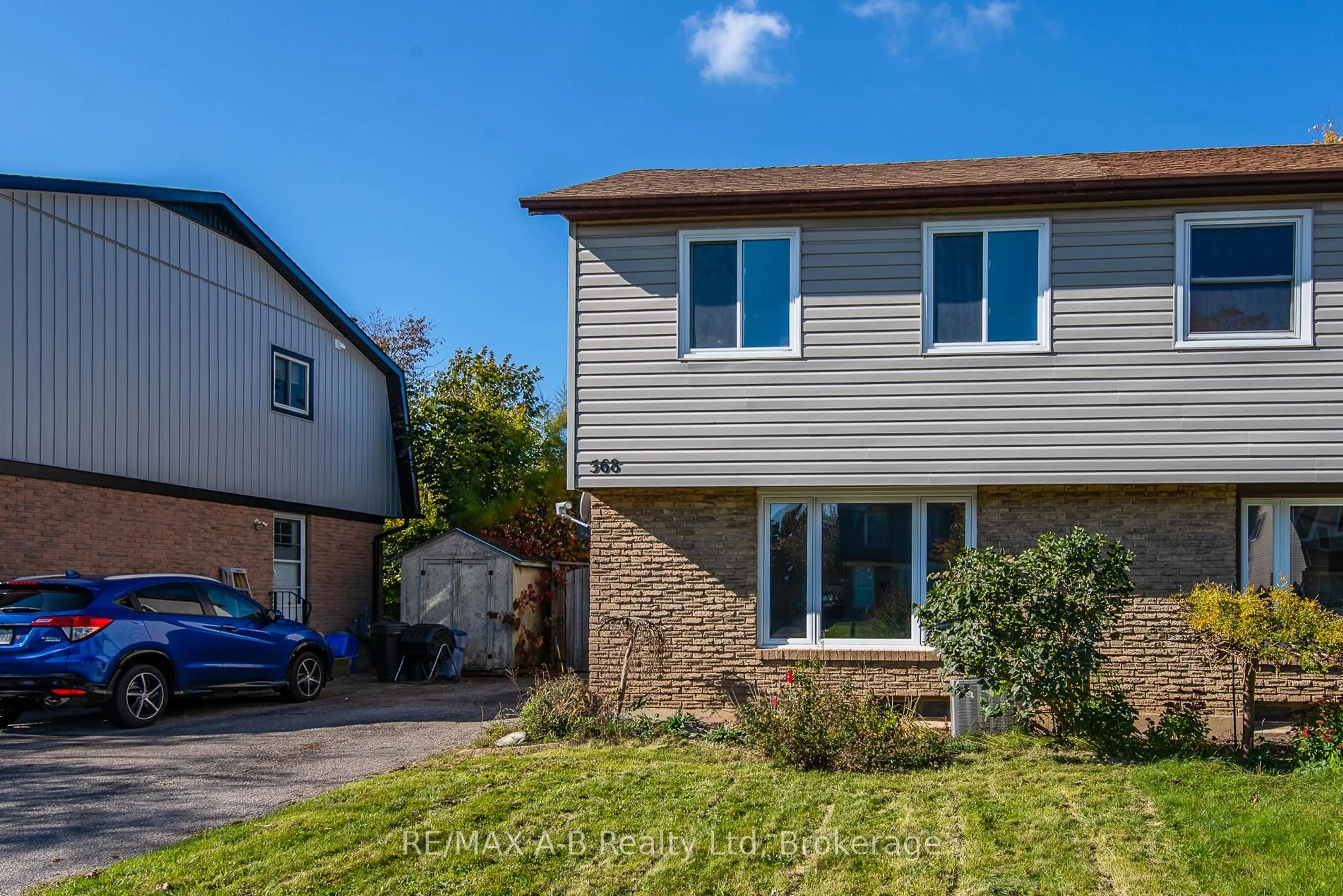 Unknown for 568 Devon St, Stratford Ontario N4Z 1A9