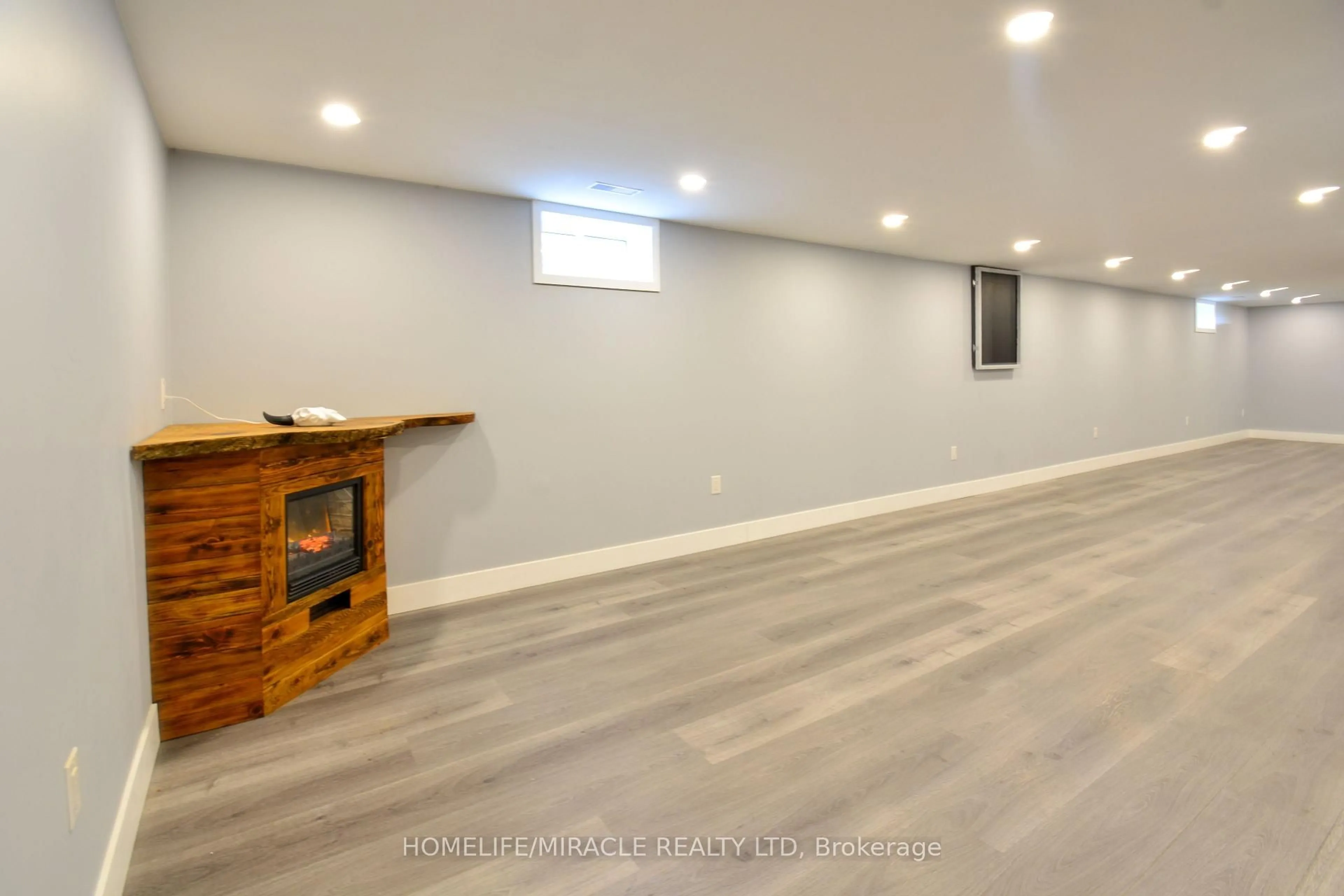 A pic of a room for 36 Arrowhead Pl, Kitchener Ontario N2P 1C3