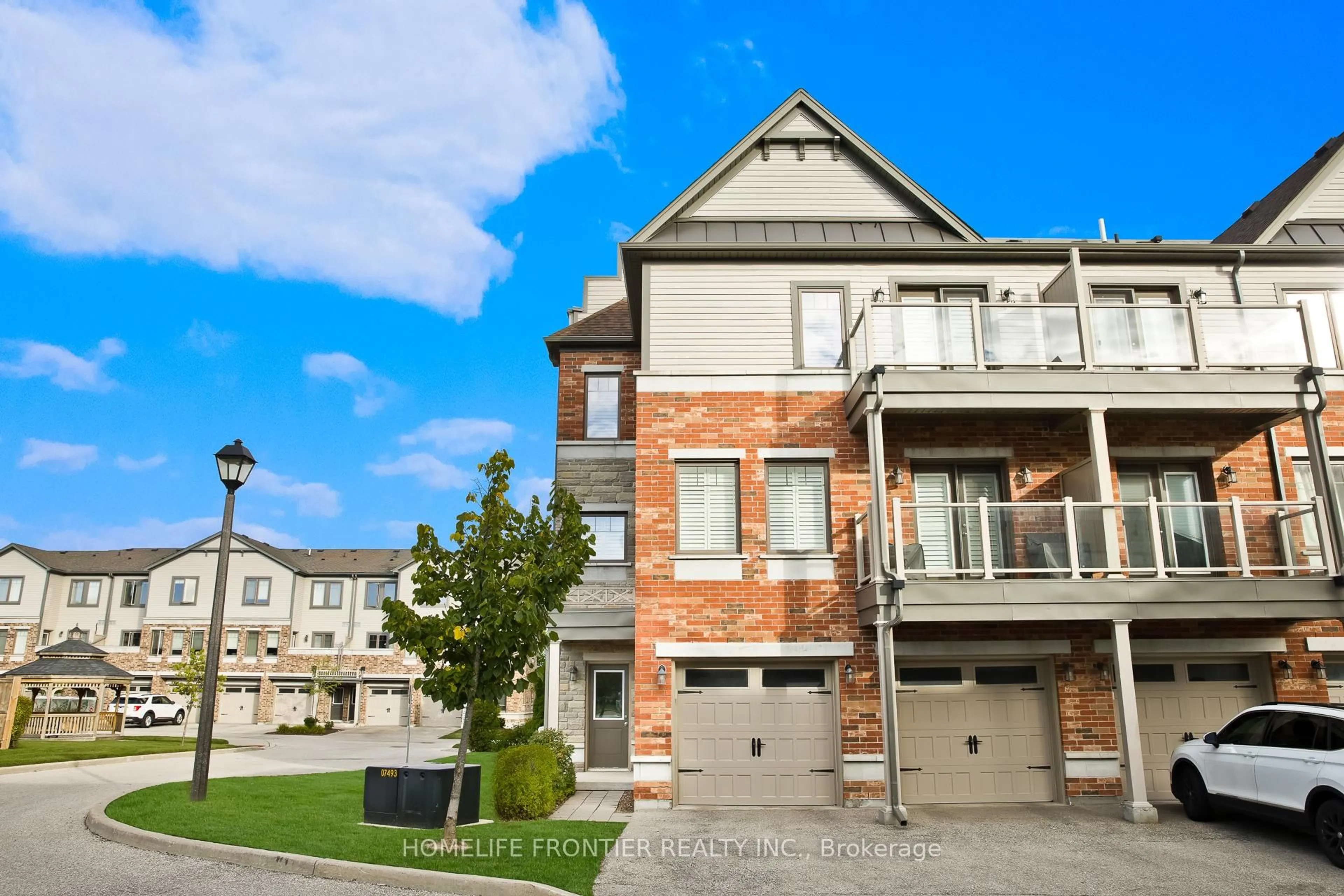 Home with brick exterior material, street for 39 Kay Cres #32, Guelph Ontario N1L 0N5