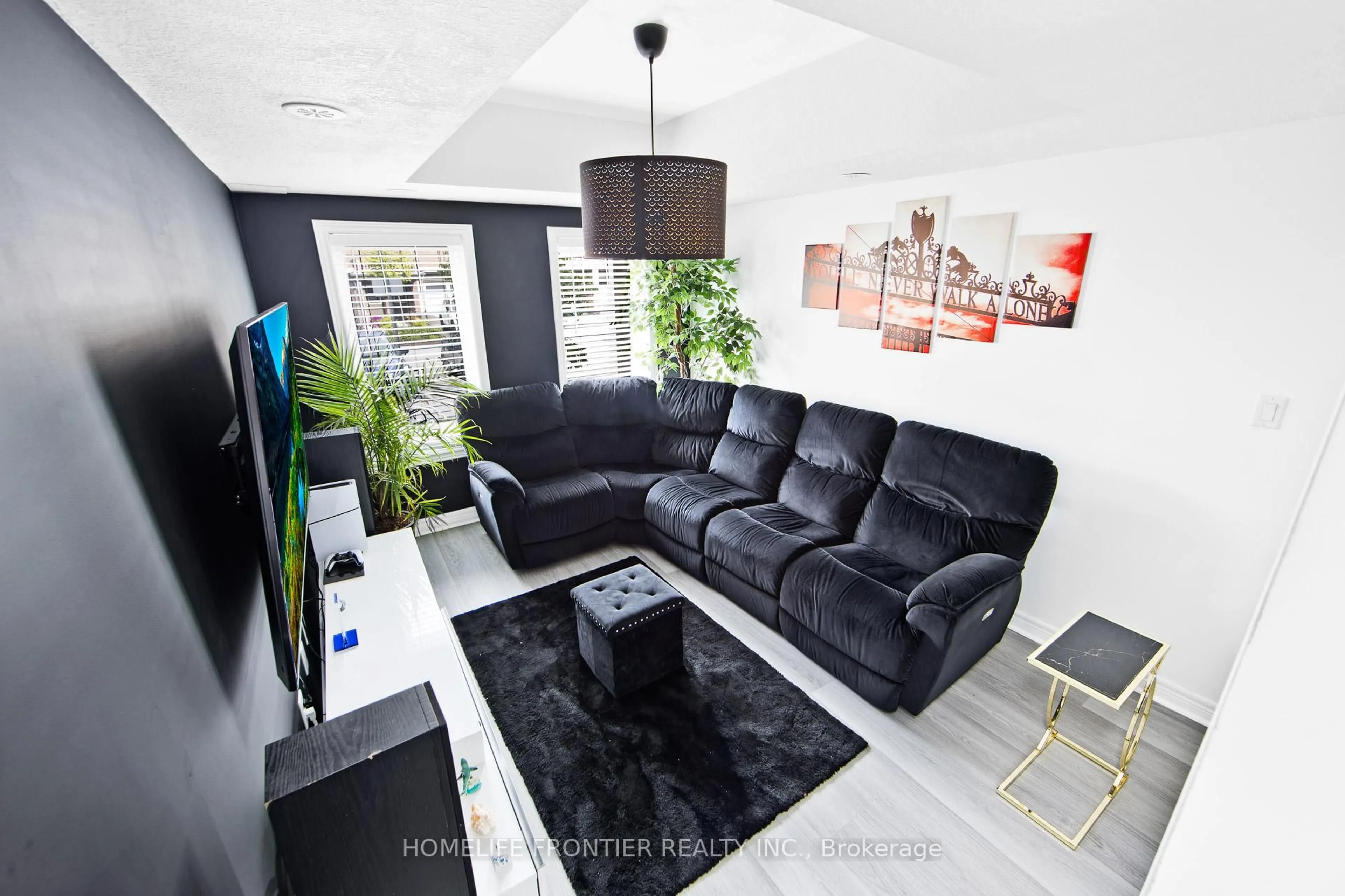 Living room with furniture, unknown for 39 Kay Cres #32, Guelph Ontario N1L 0N5