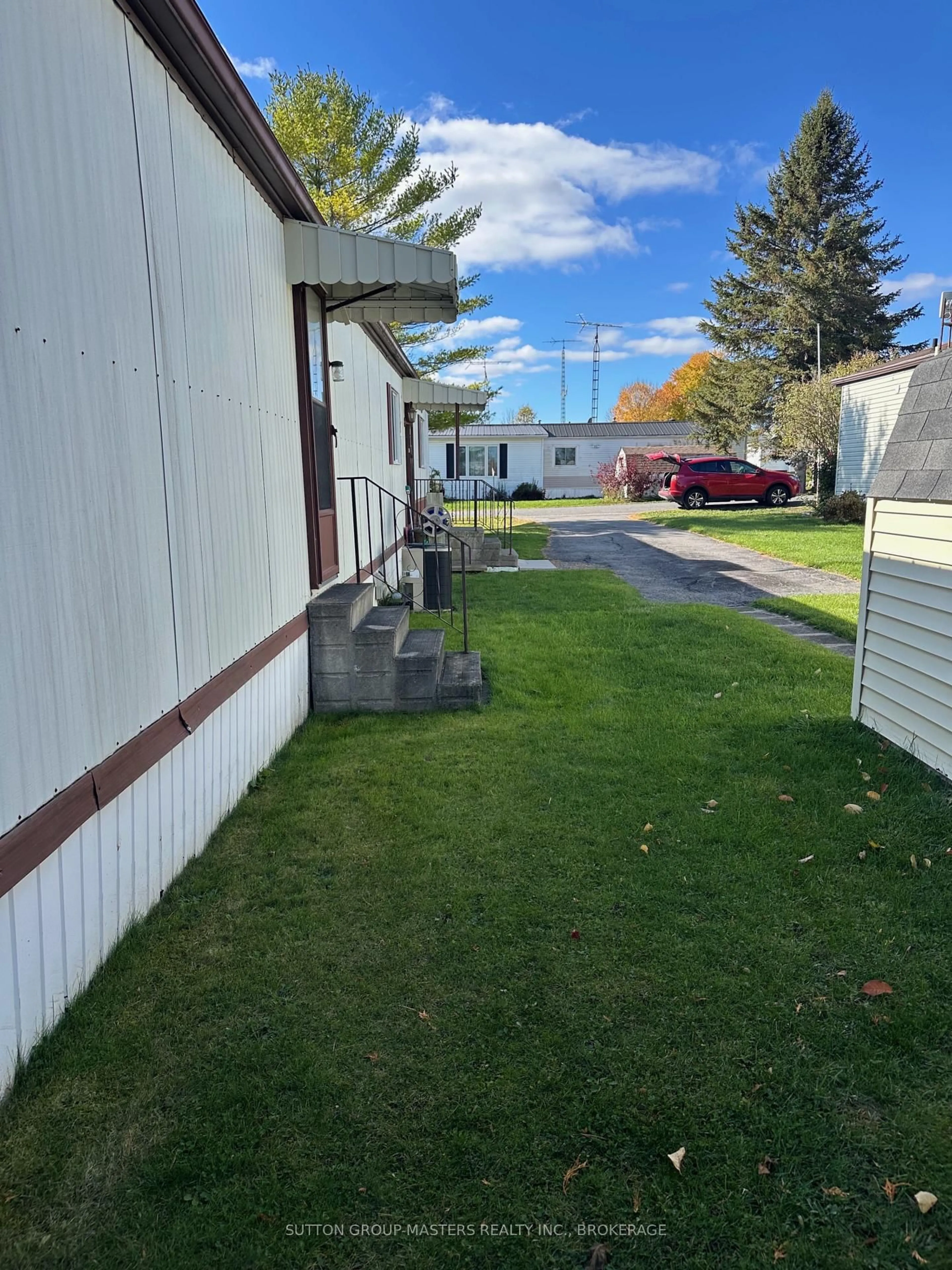 Unknown for 9 Maple Dr, Plantagenet Ontario K7R 3L2