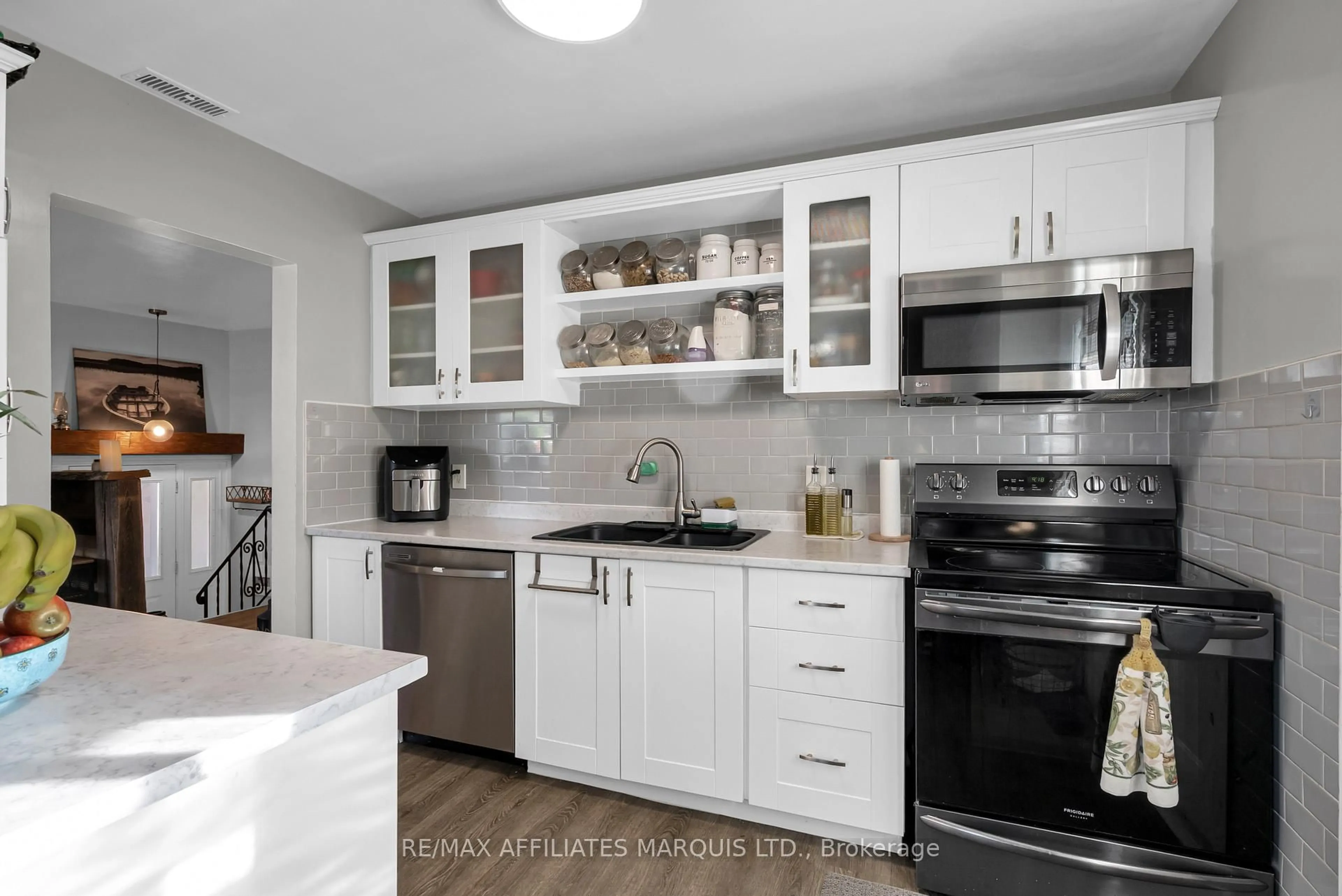 Open concept kitchen, ceramic/tile floor for 403 Susan Ave, Cornwall Ontario K6J 2E1