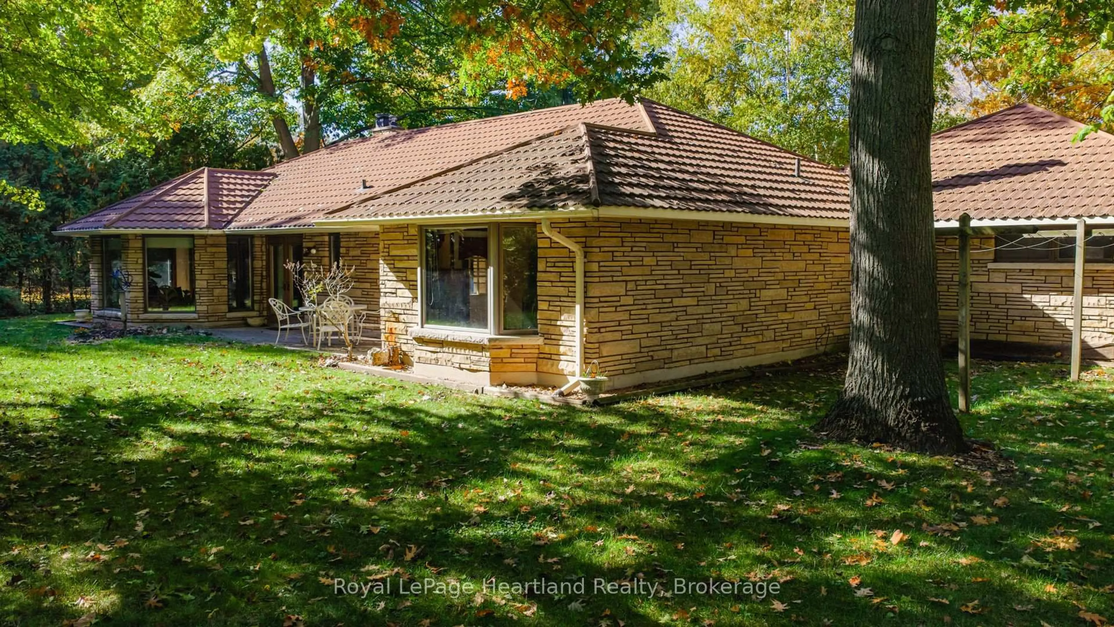 Home with brick exterior material, unknown for 81364 Champlain Blvd, Ashfield-Colborne-Wawanosh Ontario N7A 3Y2