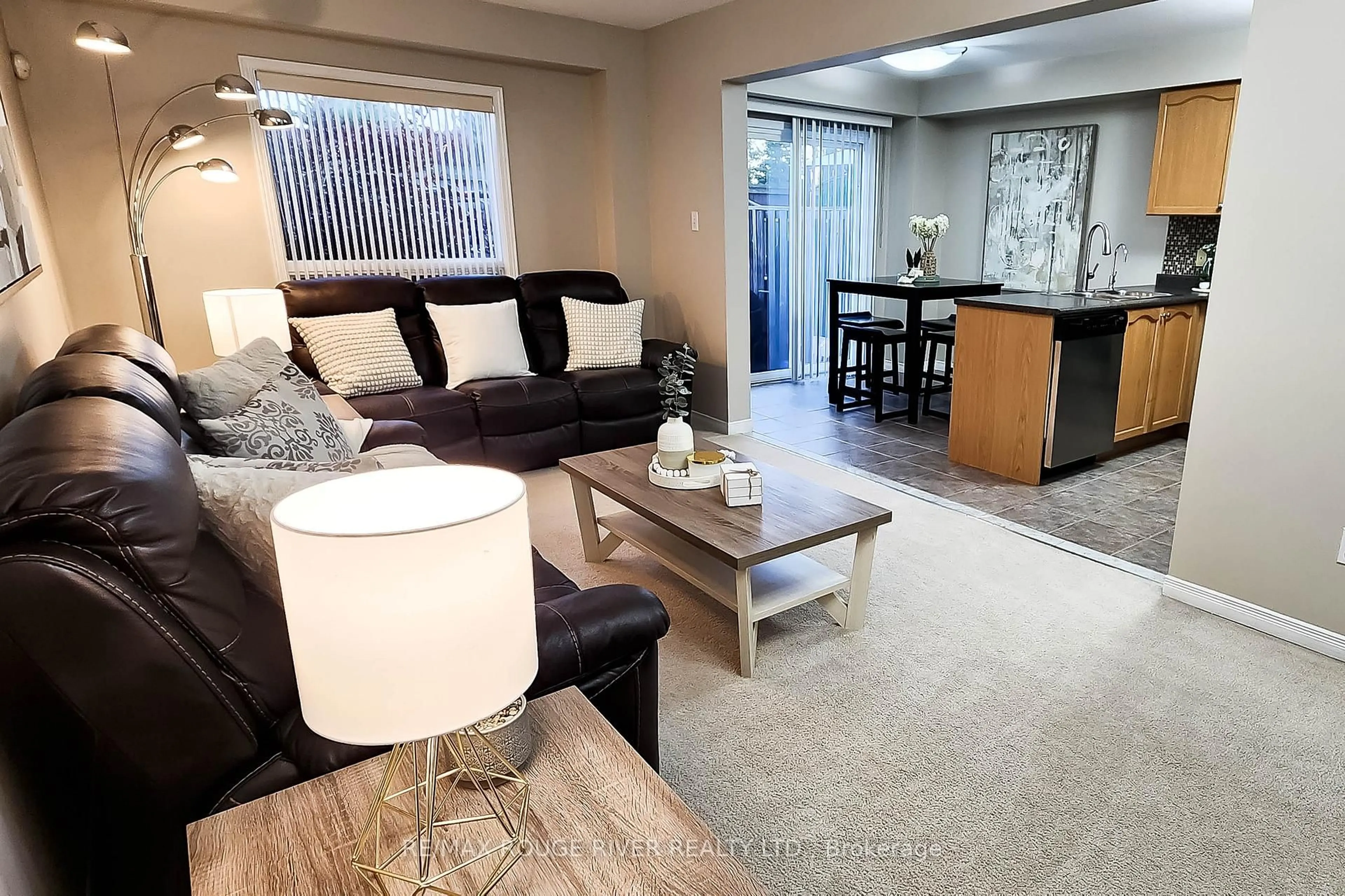 Living room with furniture, unknown for 74 Meadow Wood Cres, Hamilton Ontario L8J 3Z8