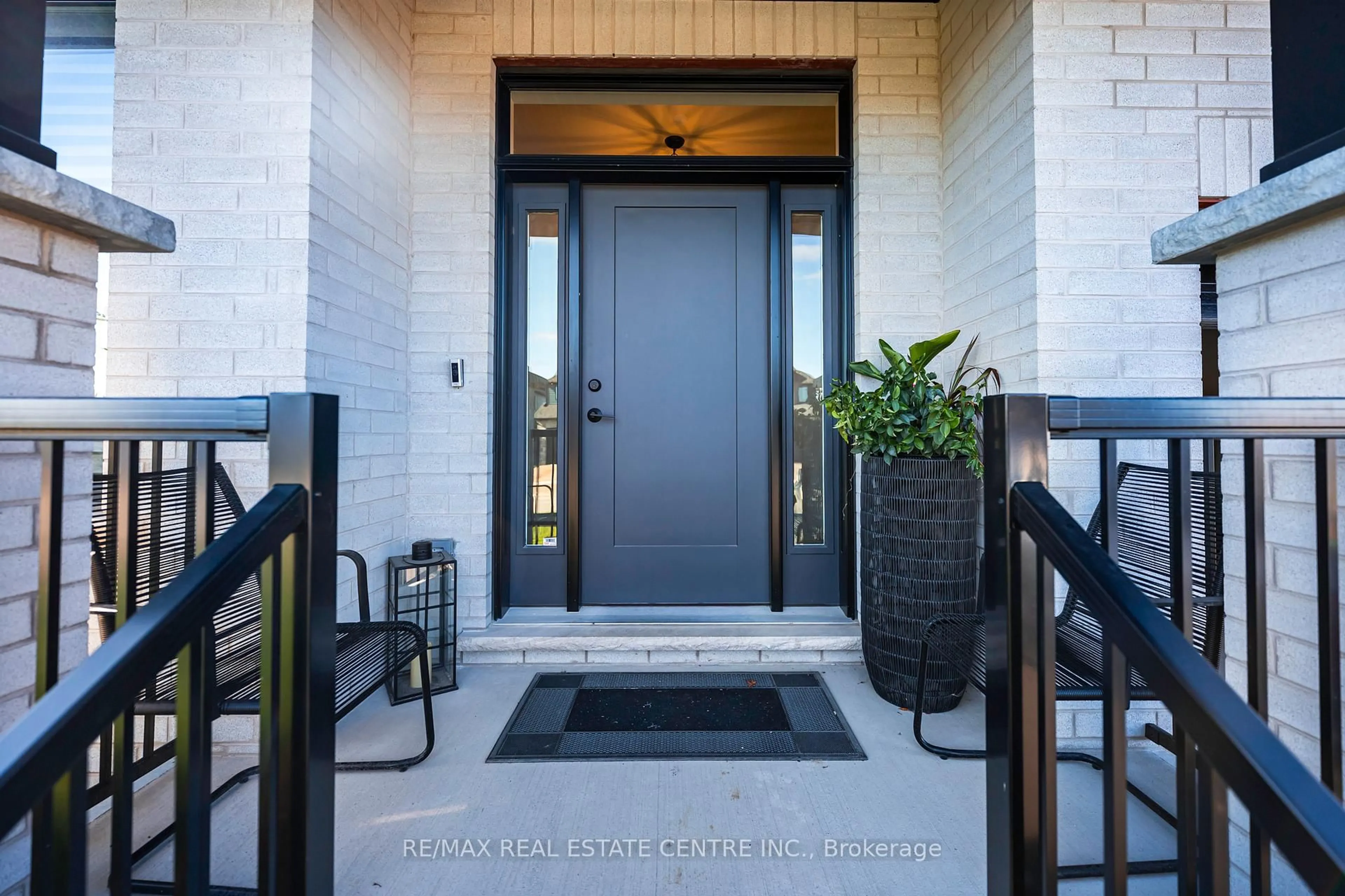 Indoor entryway for 65 Melody Lane, East Luther Grand Valley Ontario L9W 7V1