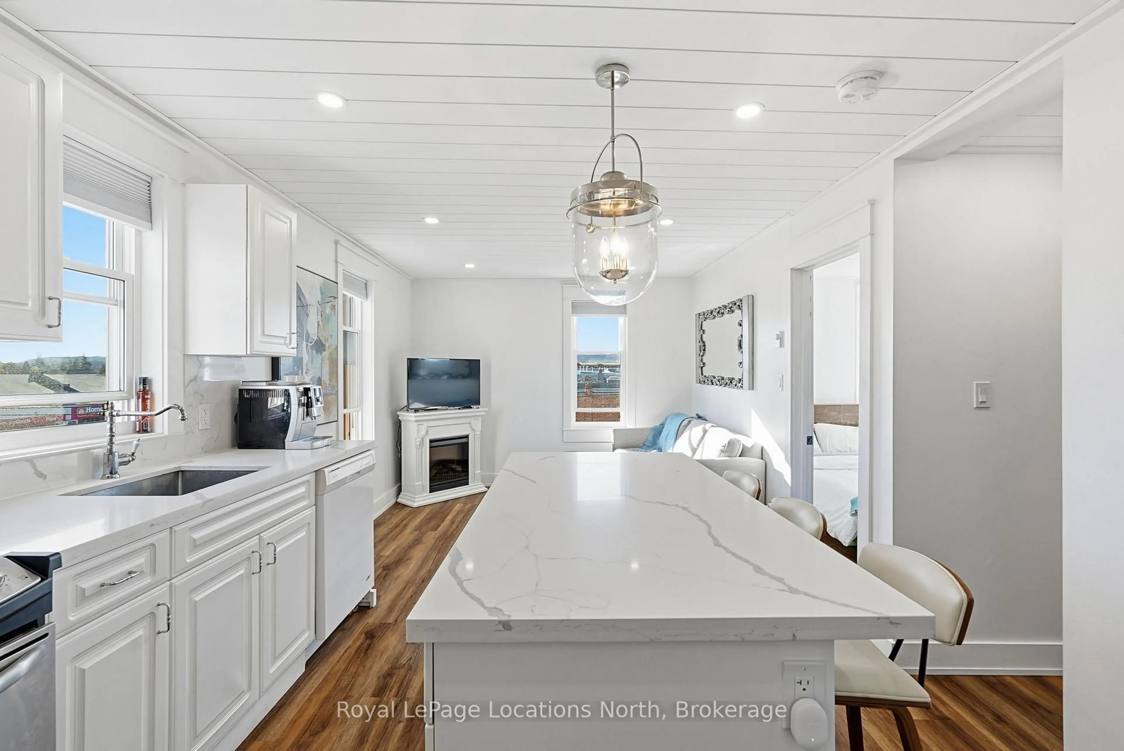 Open concept kitchen, unknown for 110 Sykes St #303, Meaford Ontario N4L 1S6