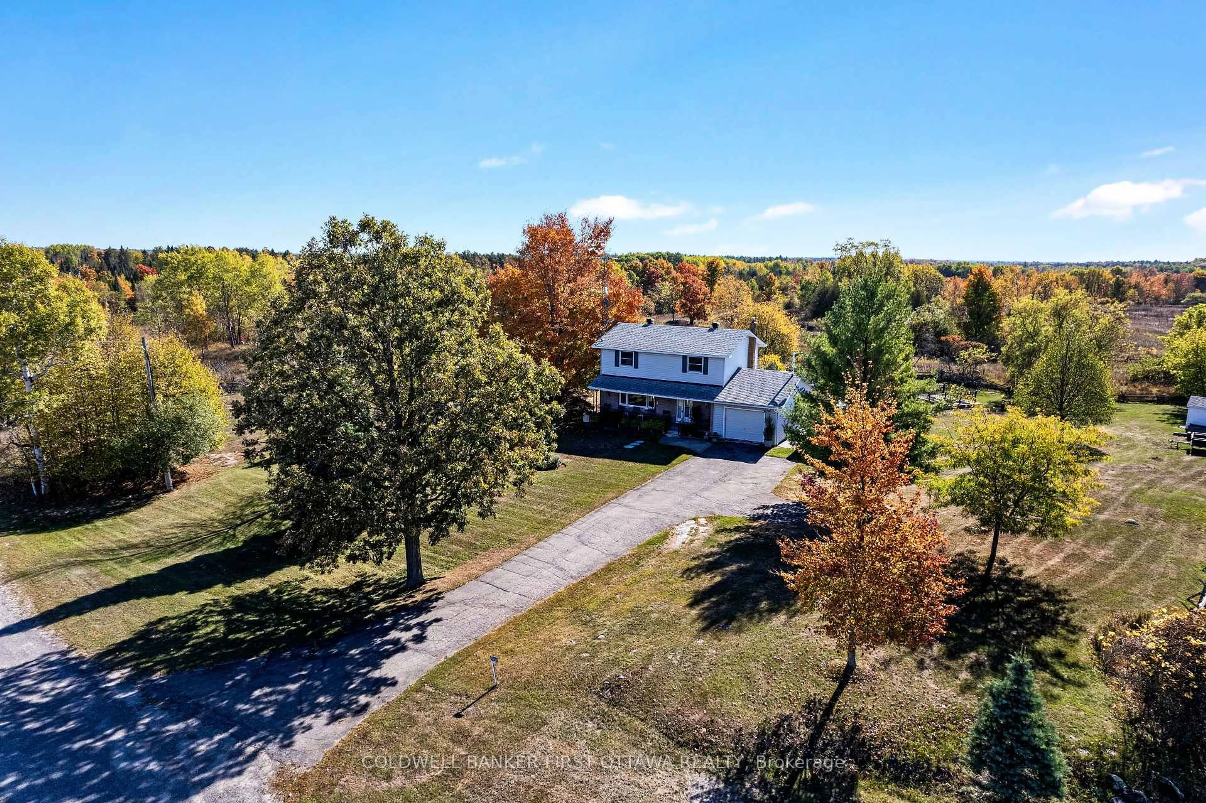 A pic from outside/outdoor area/front of a property/back of a property/a pic from drone, unknown for 1053 Mitchell Rd, Lanark Ontario K0G 1K0