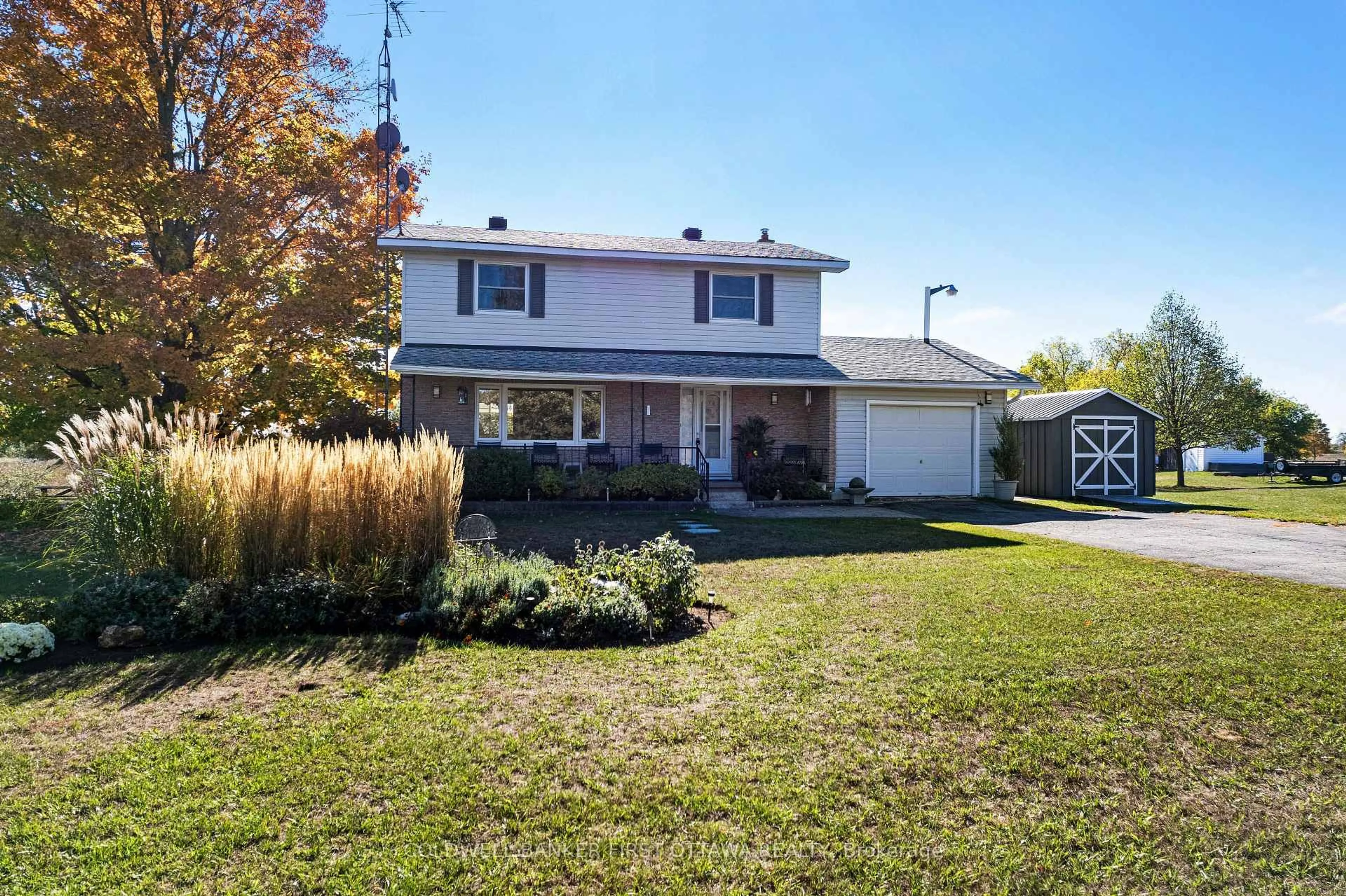 Home with vinyl exterior material, street for 1053 Mitchell Rd, Lanark Ontario K0G 1K0