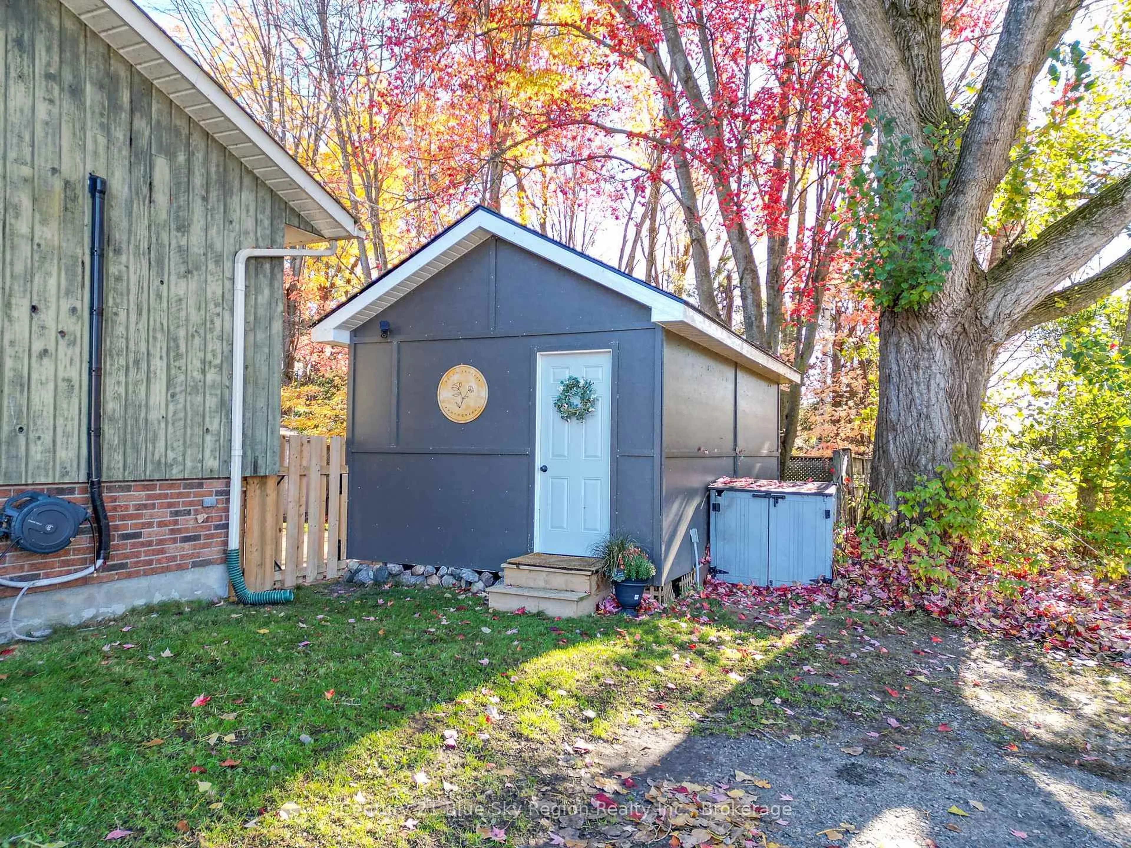 Shed for 23 Lovell Ave, North Bay Ontario P1A 3R7